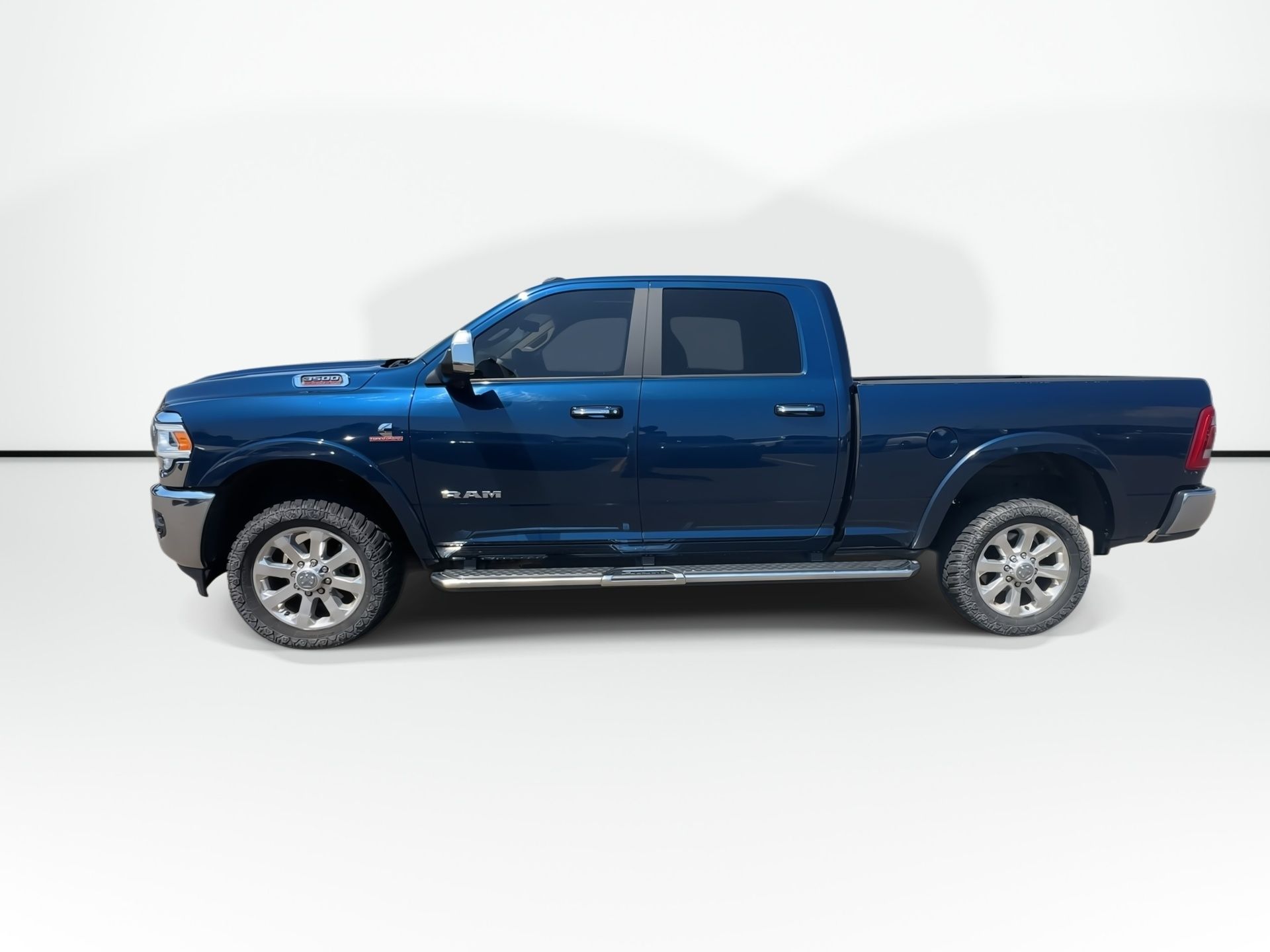 Photo 2021 Ram 3500 Laramie | Diesel | Lthr | Nav | Warranty to 2026 #7