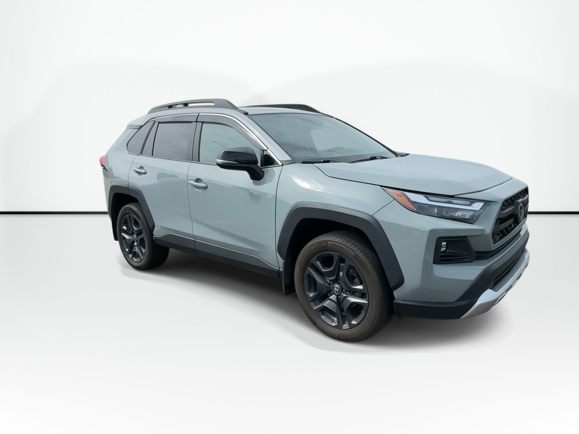 Photo 2022 Toyota RAV4 Trail | Cam | Keyless | Roof | Warranty to 2027 #2