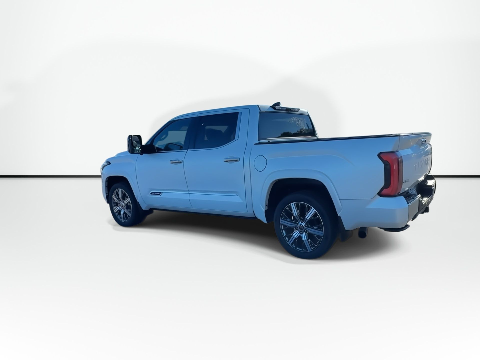 Photo 2023 Toyota Tundra Capstone Hybrid | Lthr | Nav | Warranty to 2031 #8