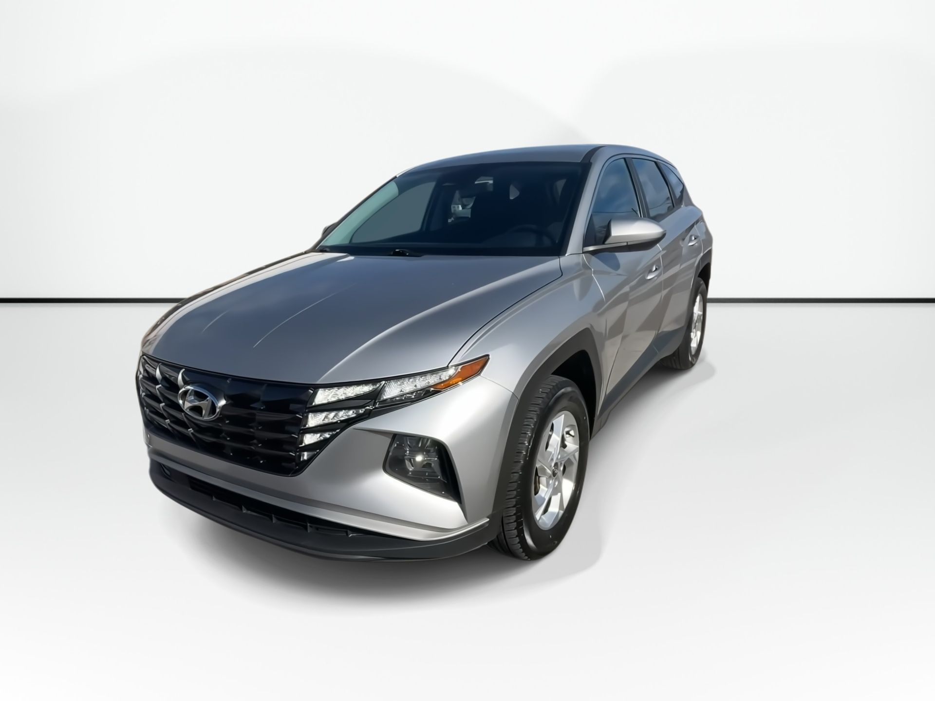 Photo 2022 Hyundai Tucson Essential | USB | Heated Seats | Bluetooth #4