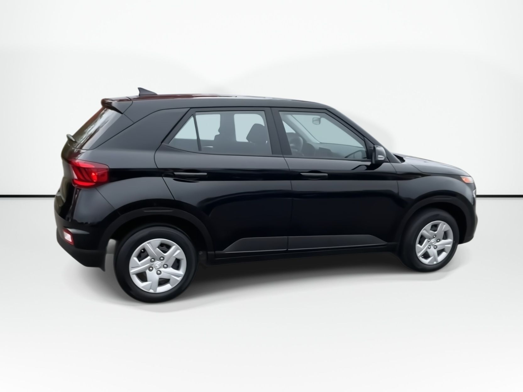 Photo 2022 Hyundai Venue Essential | USB | HtdSeat | Cam | Warranty to 2027 #8