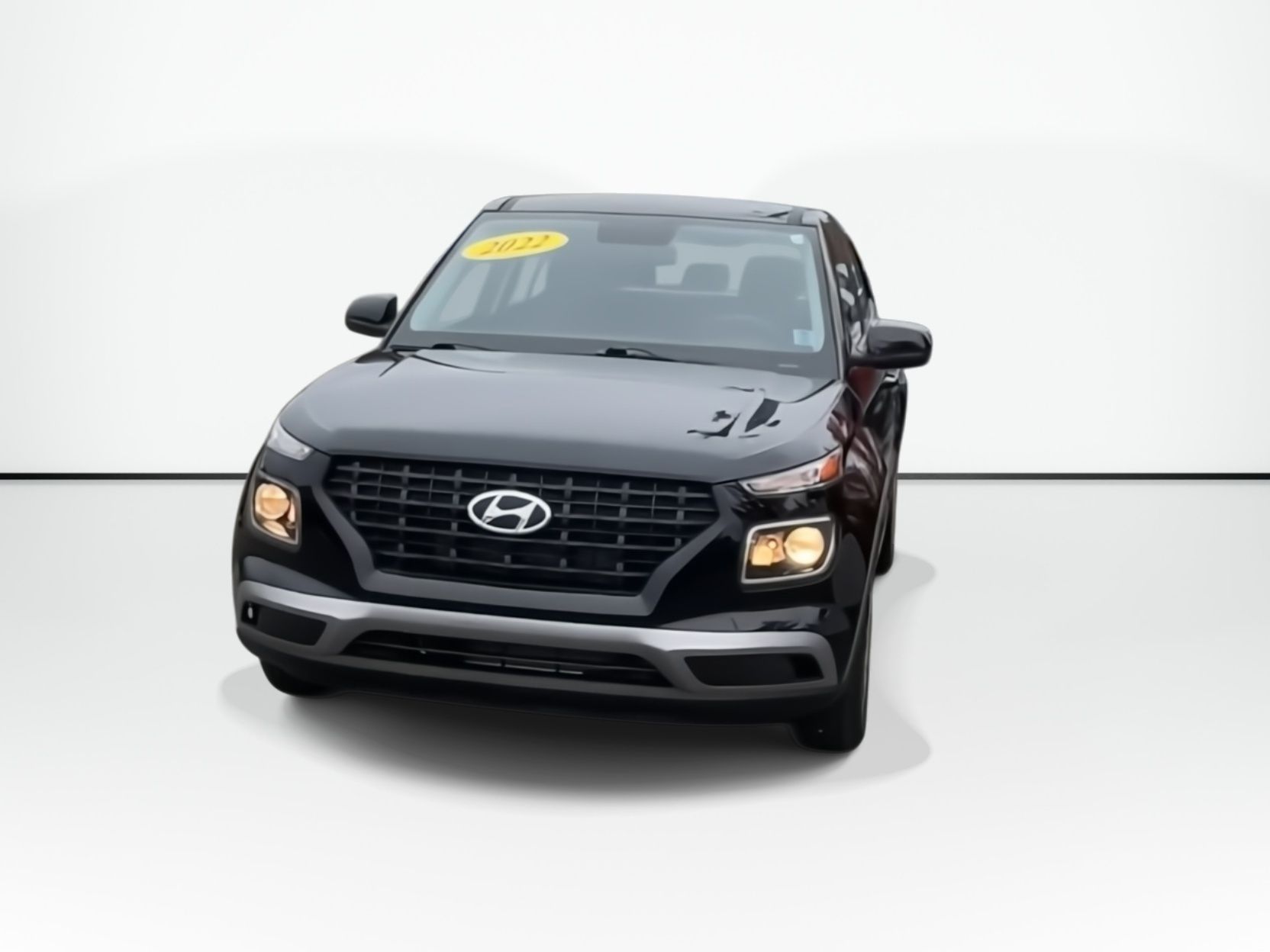 Photo 2022 Hyundai Venue Essential | USB | HtdSeat | Cam | Warranty to 2027 #3
