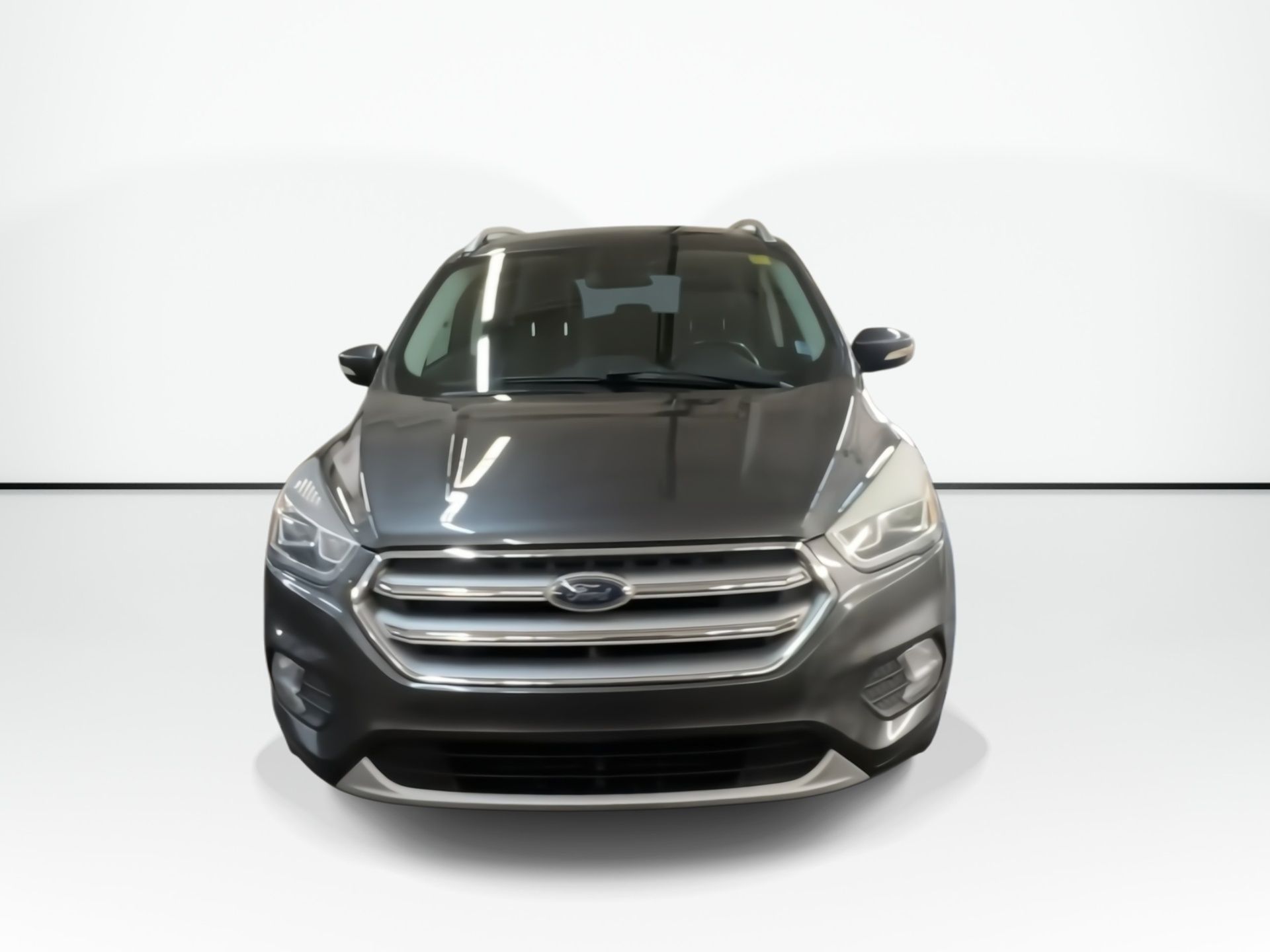 Photo 2017 Ford Escape Titanium #3