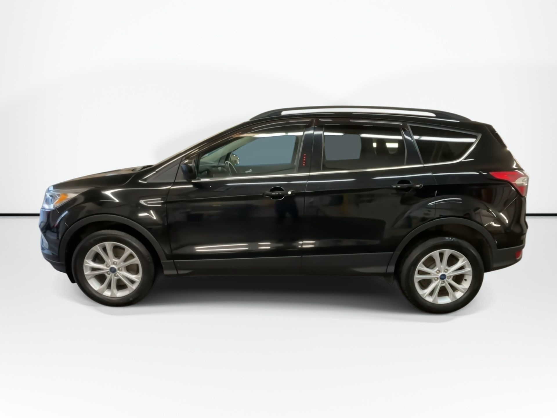 Photo 2018 Ford Escape SEL #5