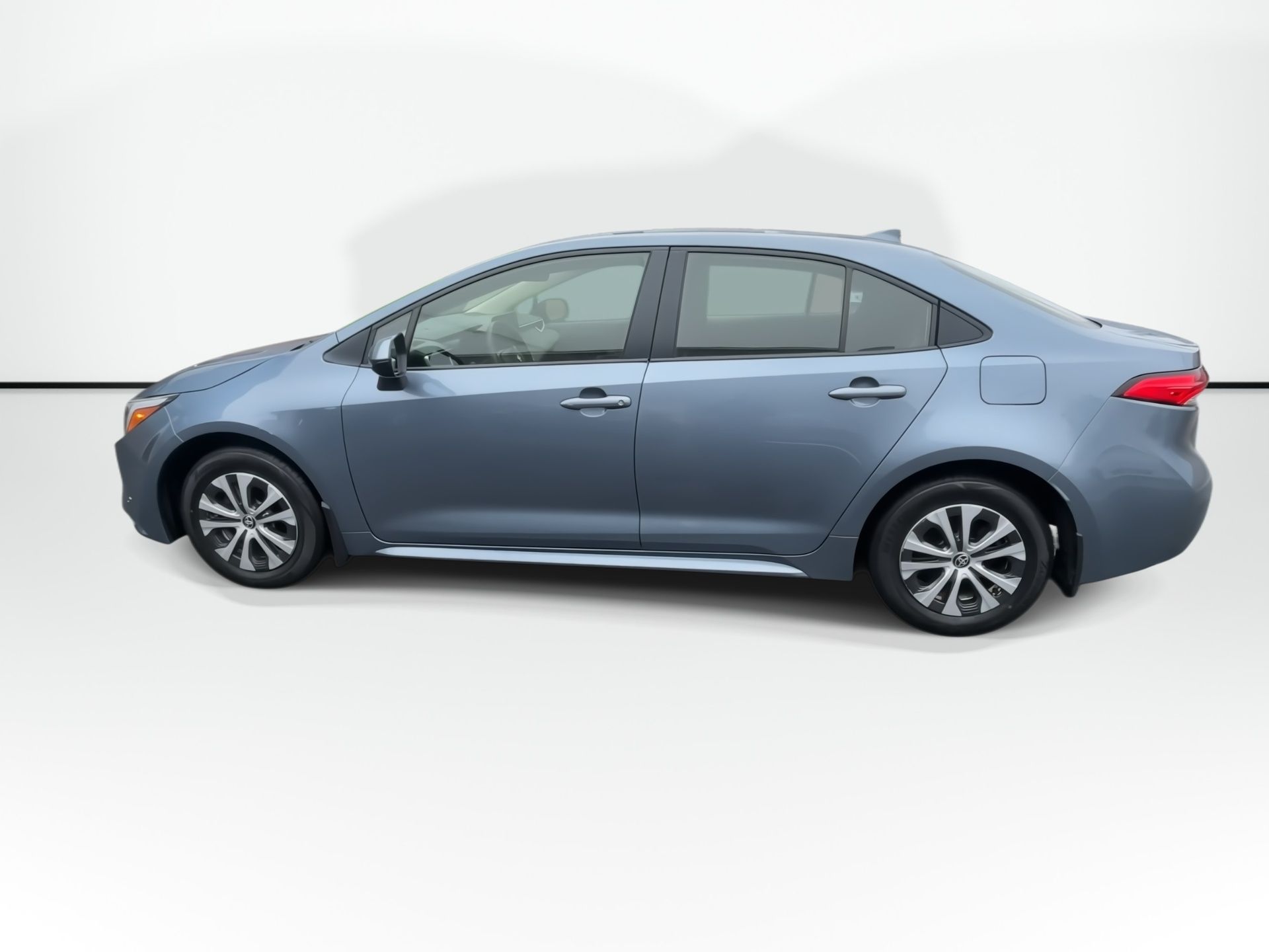 Photo 2024 Toyota Corolla Hybrid LE #5