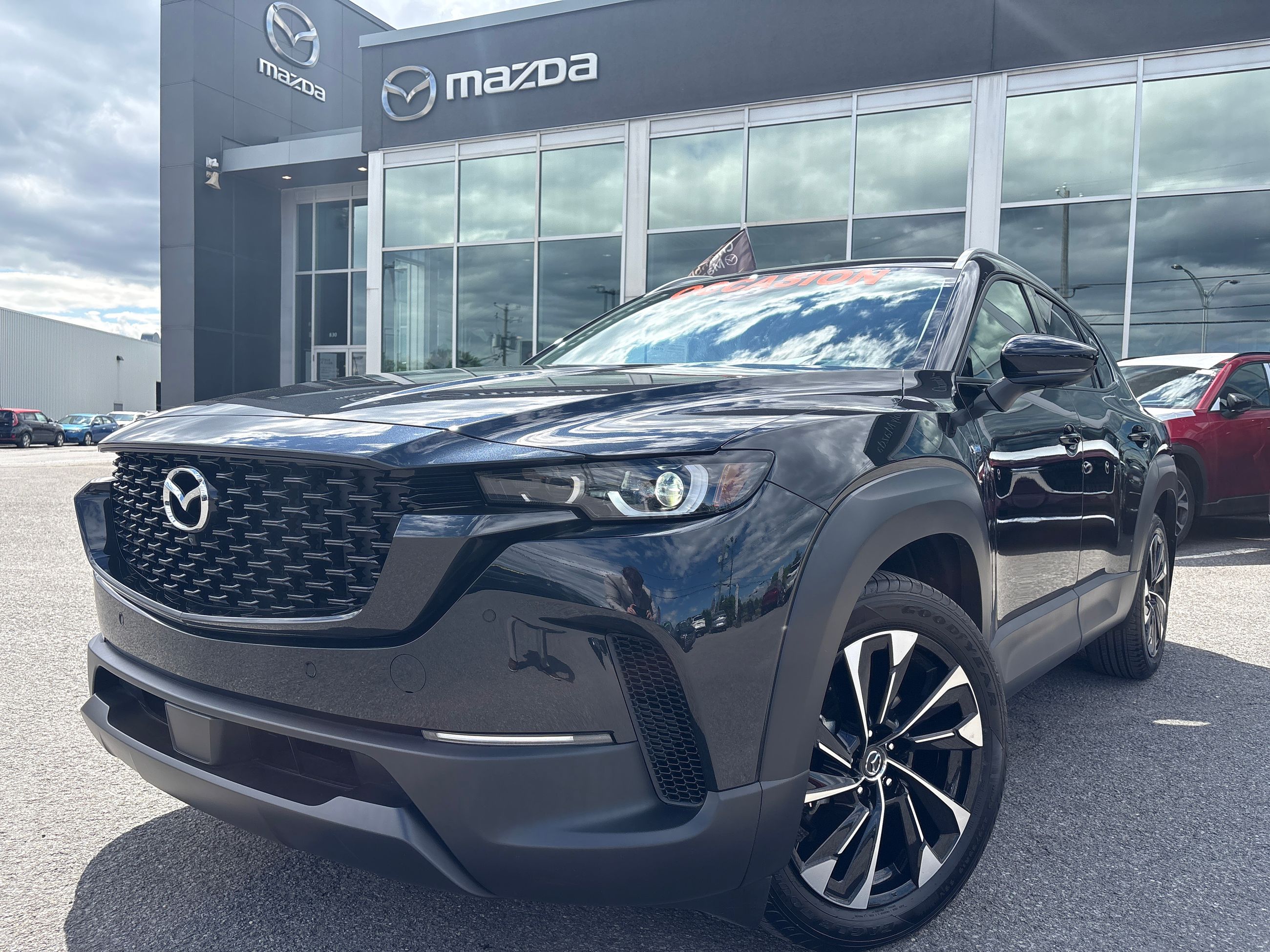 2025 Mazda CX-50 GT AWD SIEGES CUIR CHAUFFANTS CLIMATISES MAGS