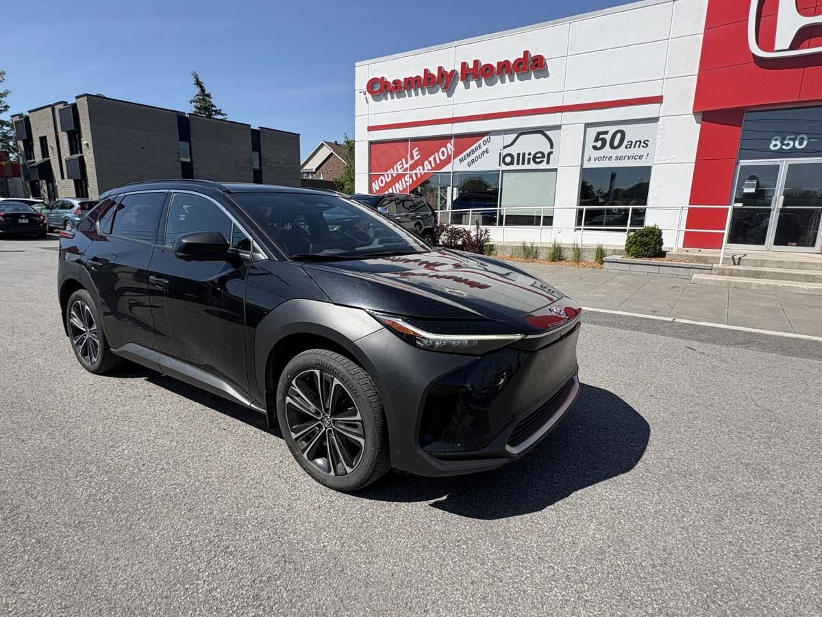 2023 Toyota bZ4X XLE I HEATED &amp; VENTILATED SEATS I SUNROOF I MAGS I CARPLAY I ACTIVE SECURITY
