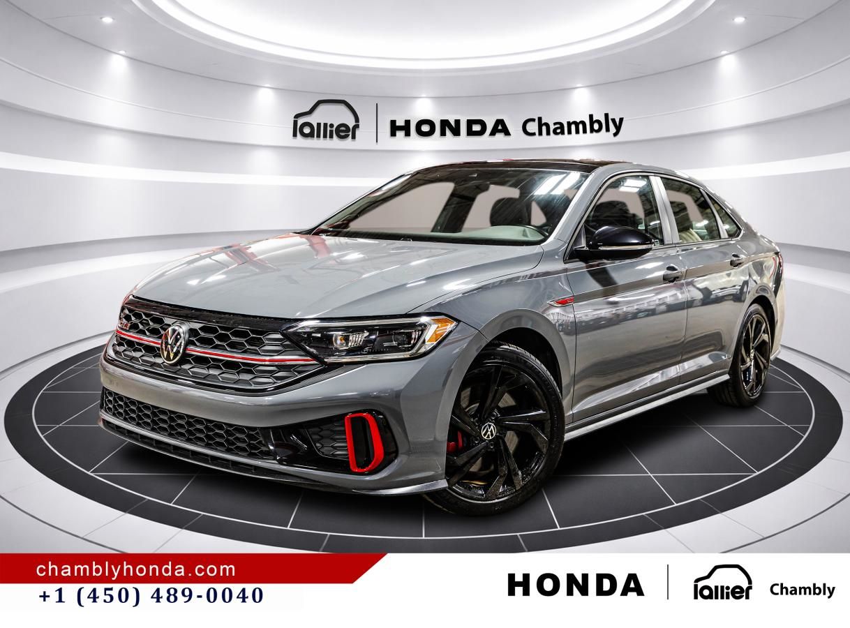 2023 Volkswagen Jetta GLI Manual 30,000 KM!! I 1 OWNER I LEATHER I SUNROOF I MAGS I GPS I ACTIVE SECURITY I CARPLAY