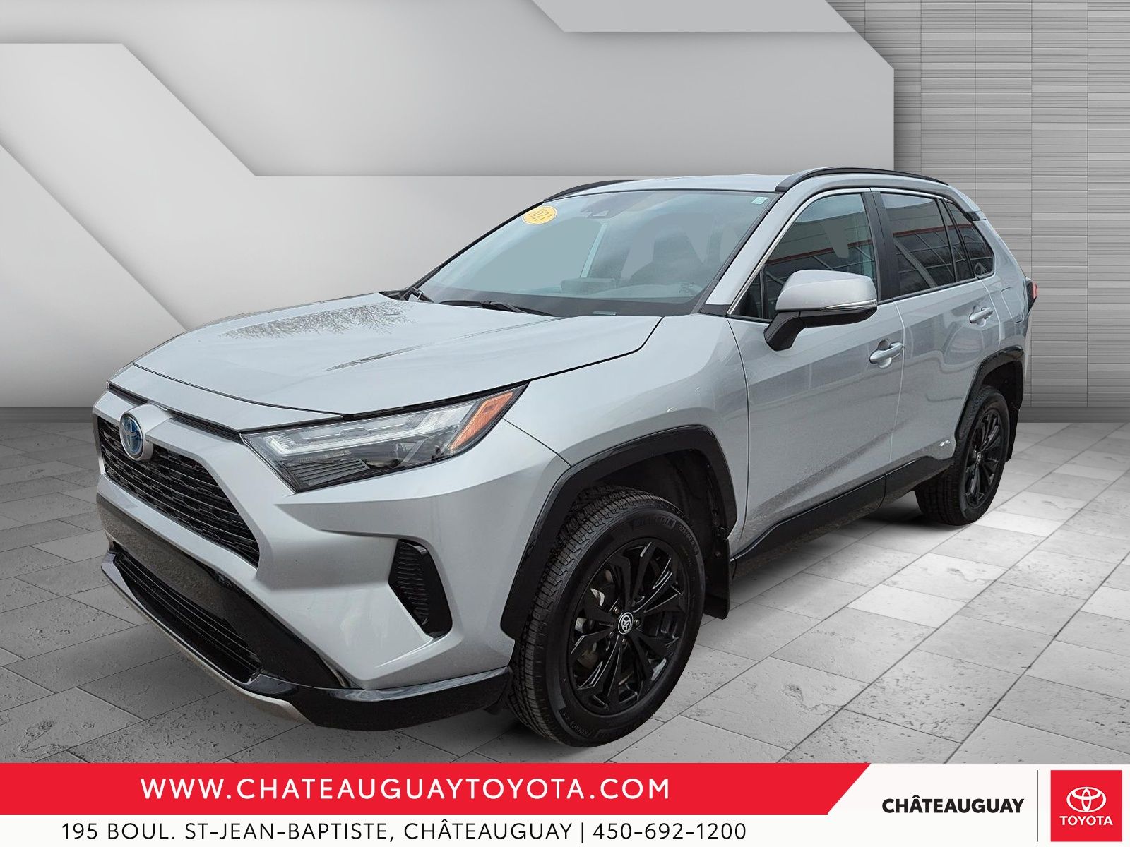 2023 Toyota RAV4 SE