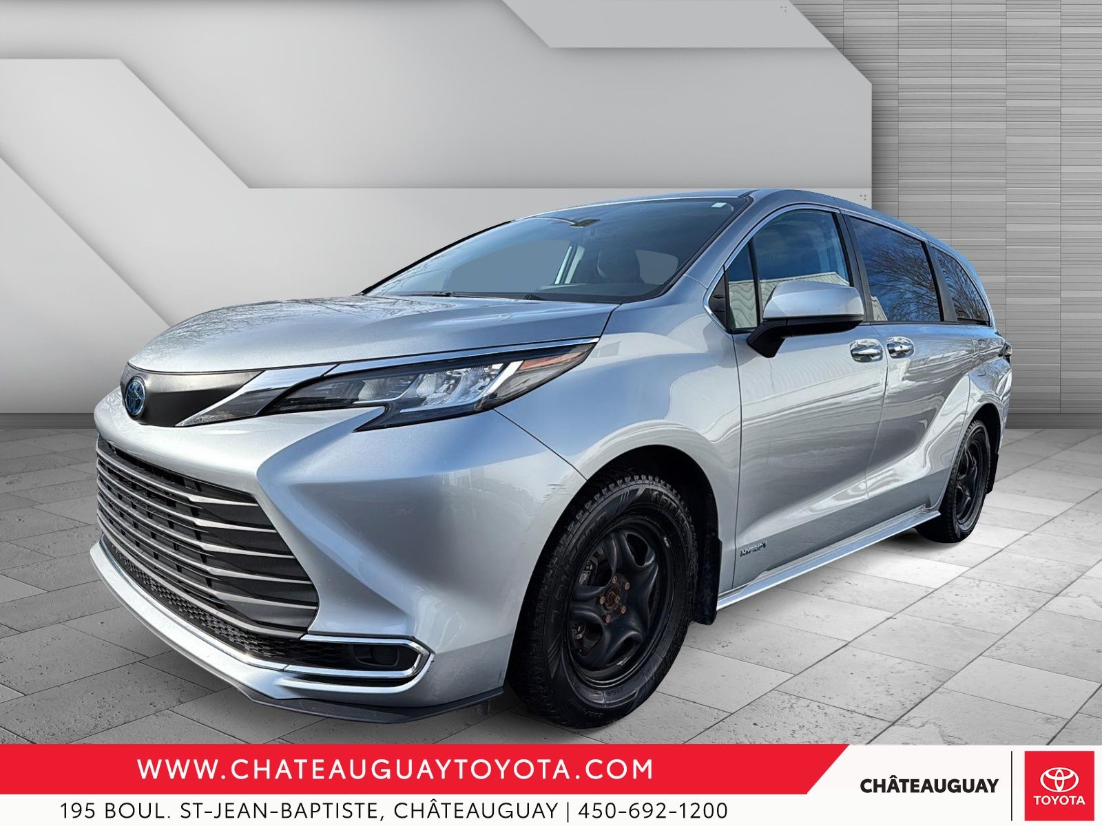 2021 Toyota Sienna XLE 8-PASS