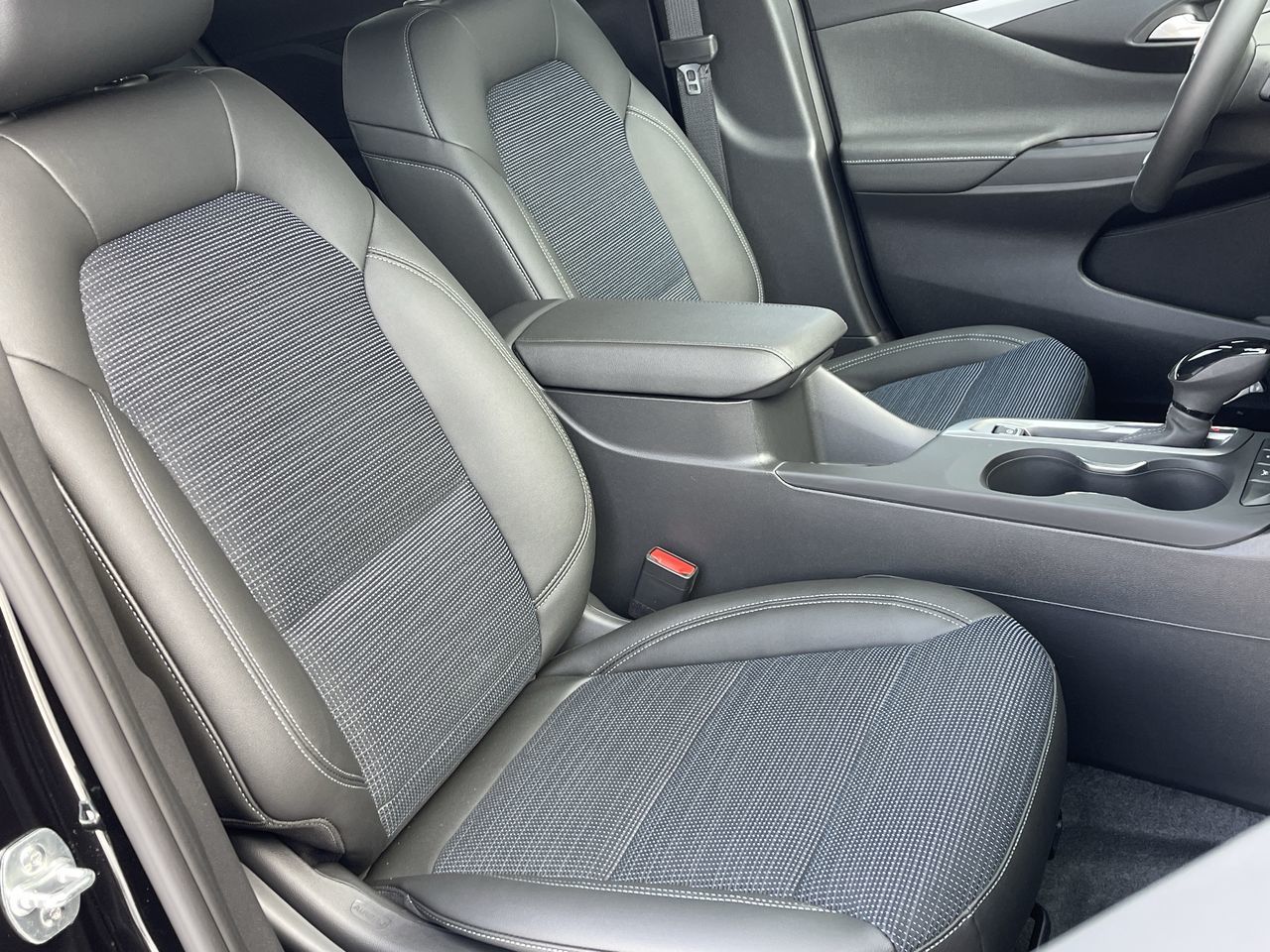 2025 Buick Envista in Dollard-des-Ormeaux, Quebec