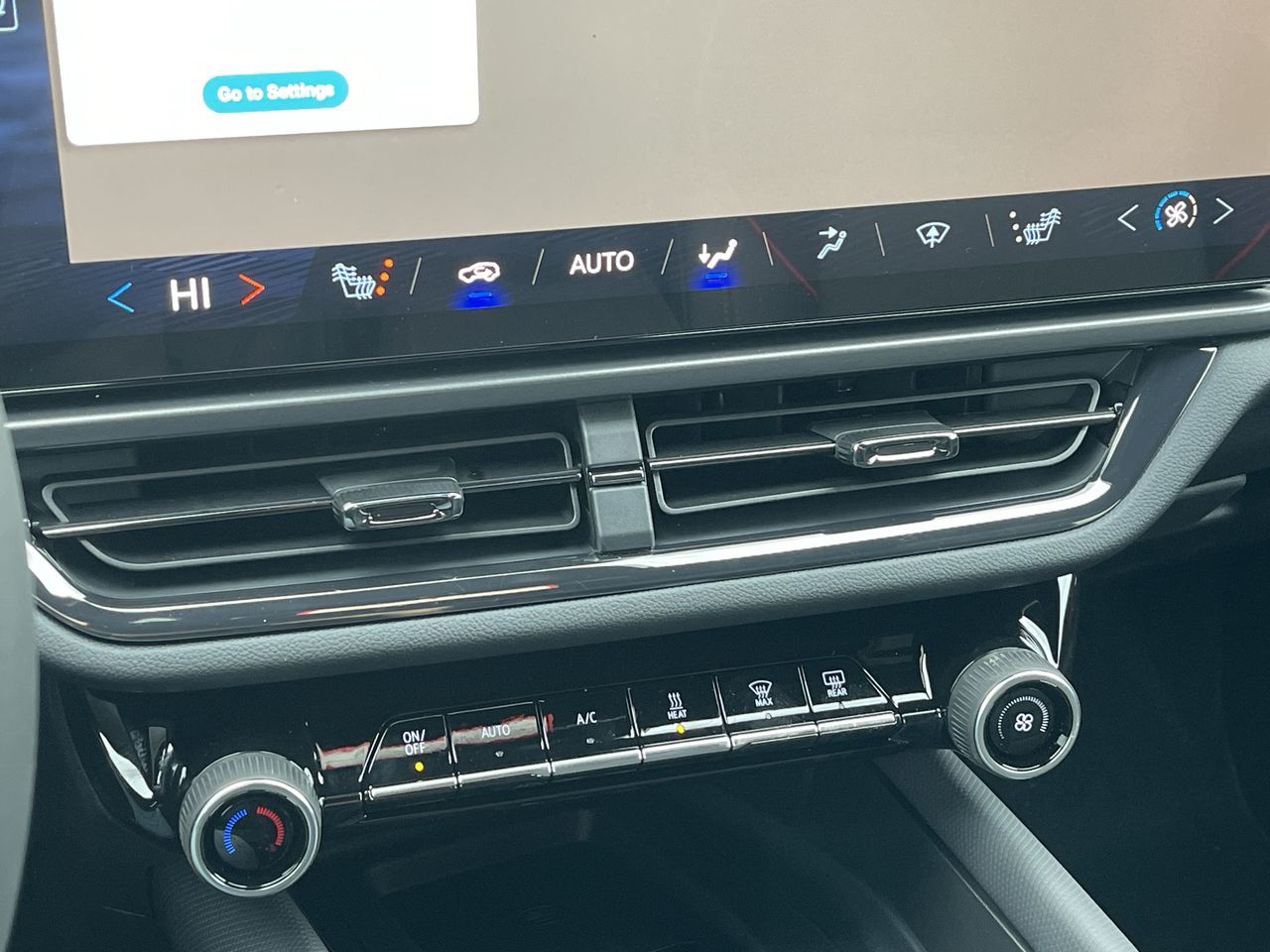 2025 Chevrolet Equinox EV in Dollard-des-Ormeaux, Quebec