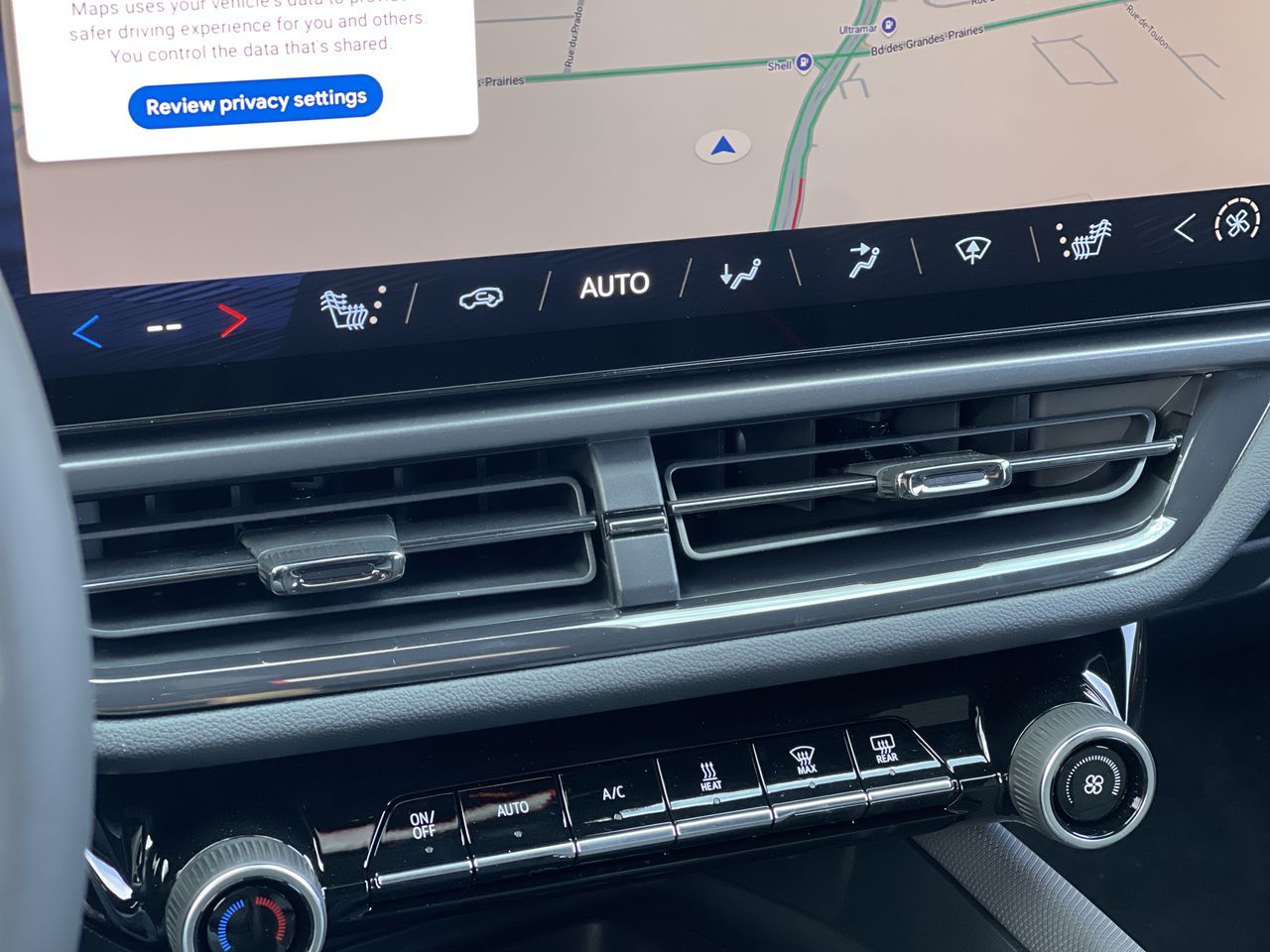 2025 Chevrolet Equinox EV in Dollard-des-Ormeaux, Quebec