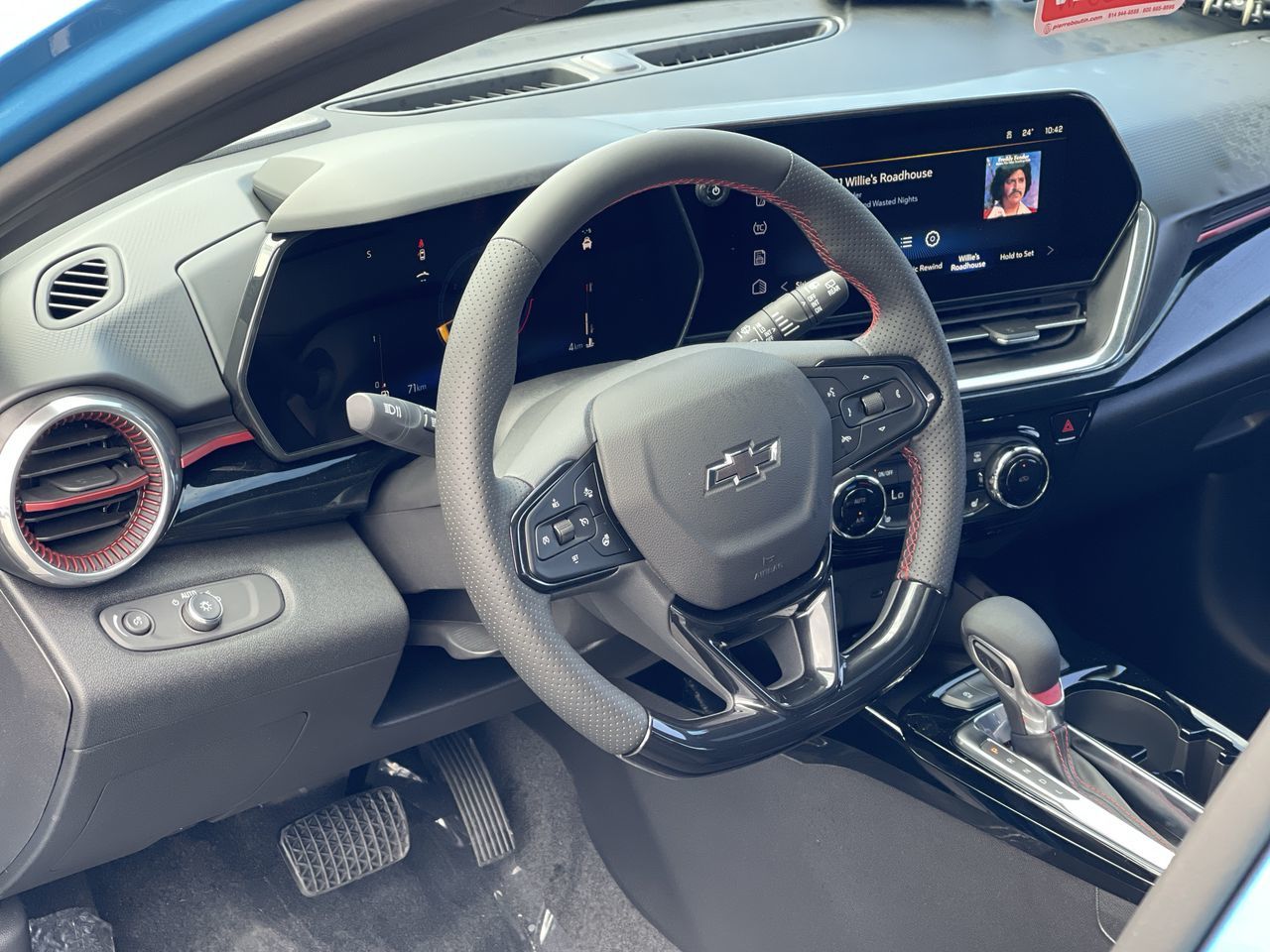 2025 Chevrolet Trax in Dollard-des-Ormeaux, Quebec