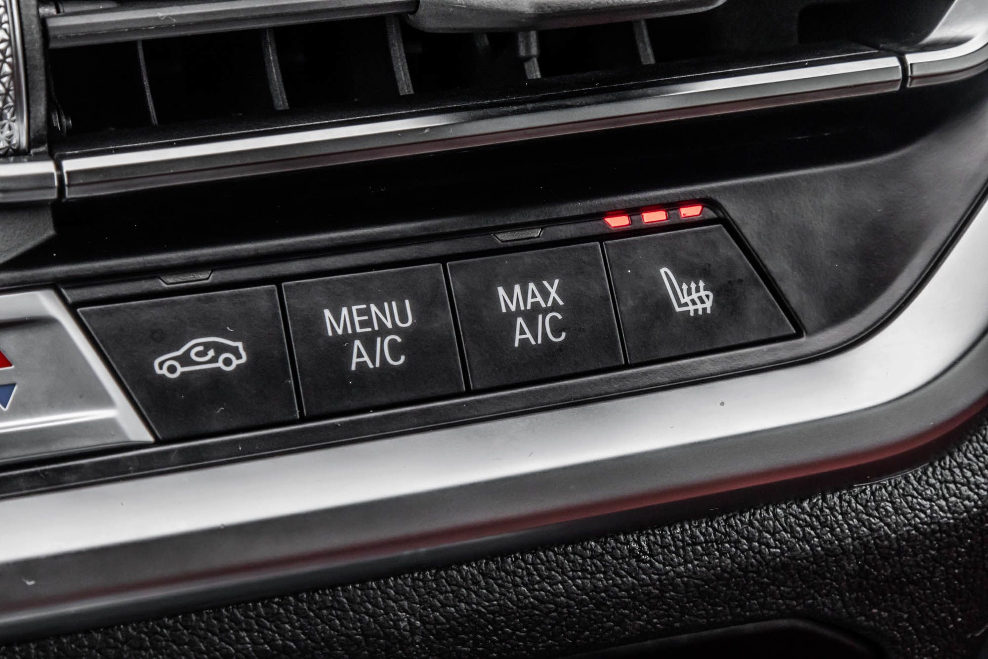 2022 BMW 3 Series in Dollard-des-Ormeaux, Quebec