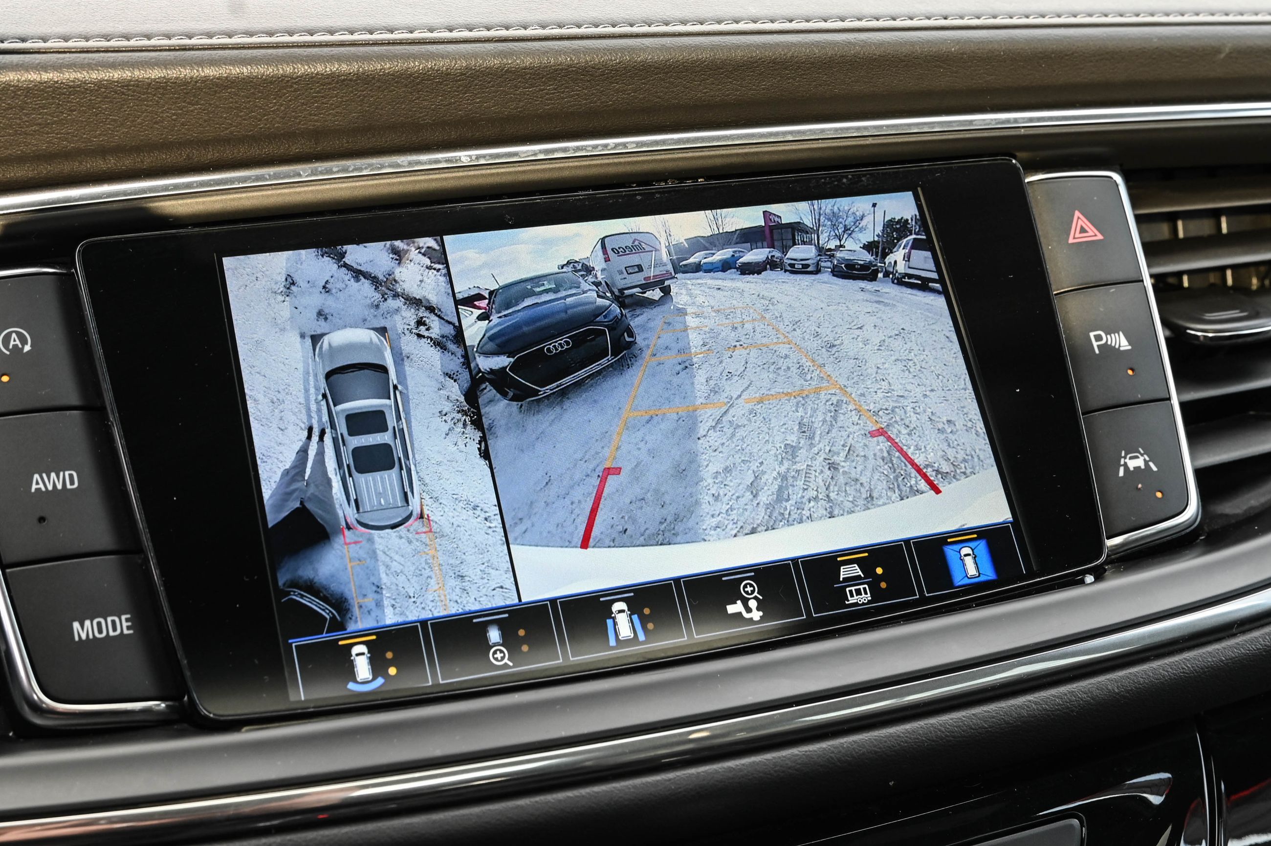 2022 Buick Enclave in Dollard-des-Ormeaux, Quebec