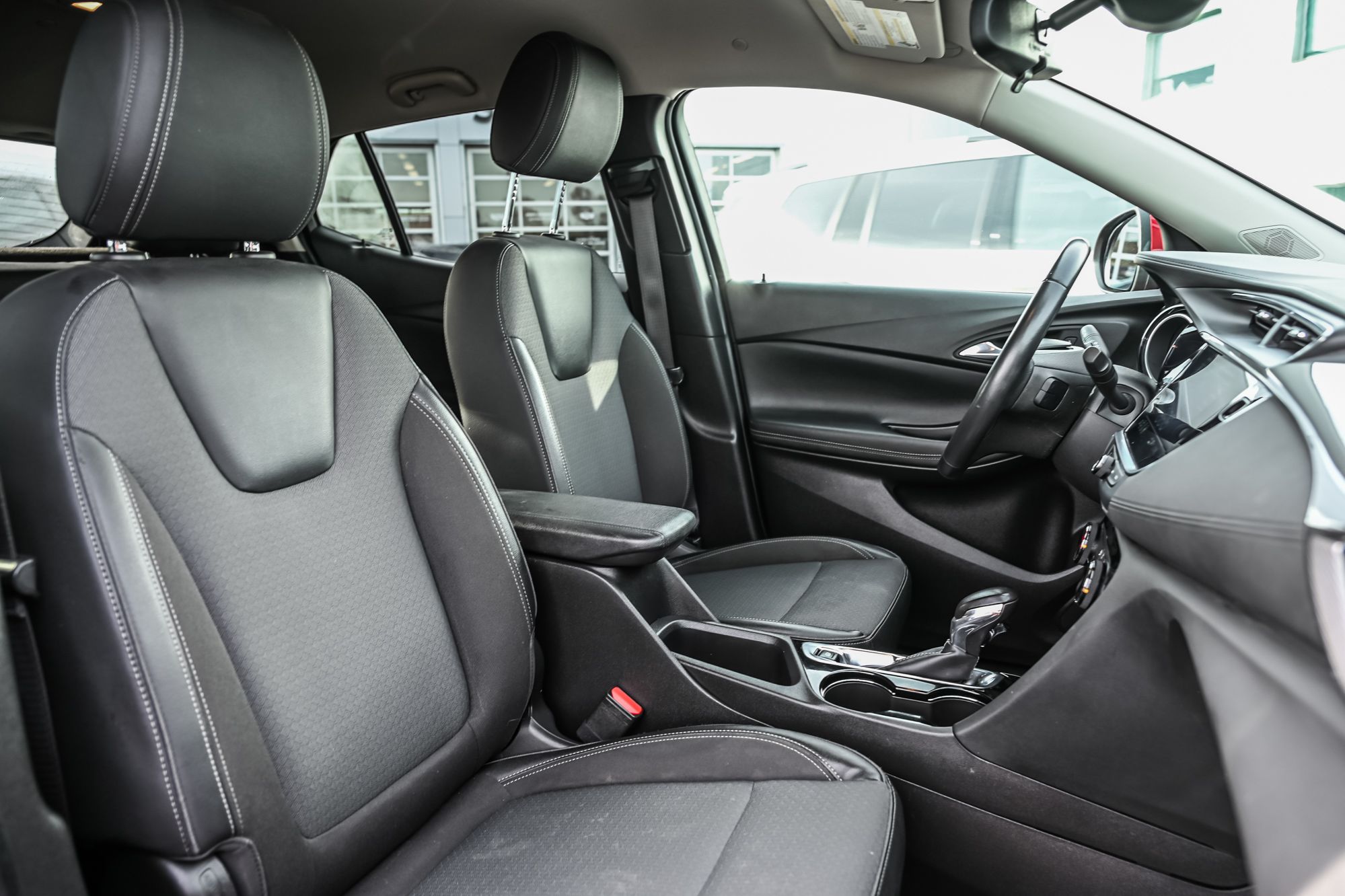 Buick Encore GX  2022 à Dollard-des-Ormeaux, Québec