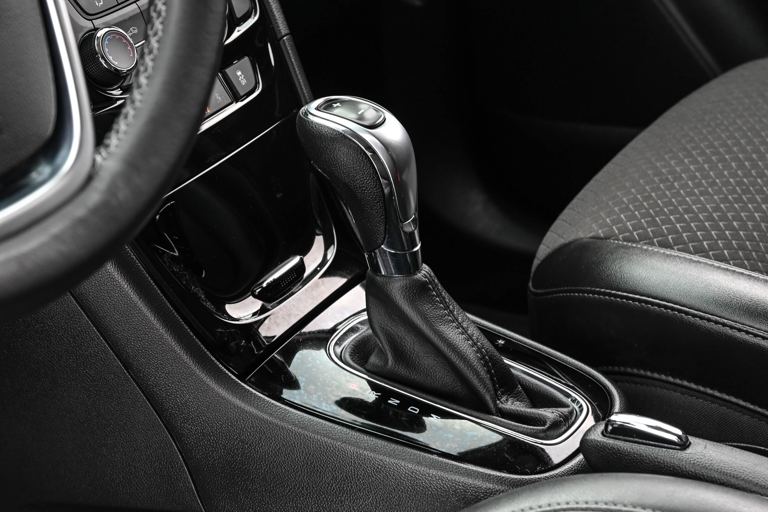 2021 Buick Encore in Dollard-des-Ormeaux, Quebec