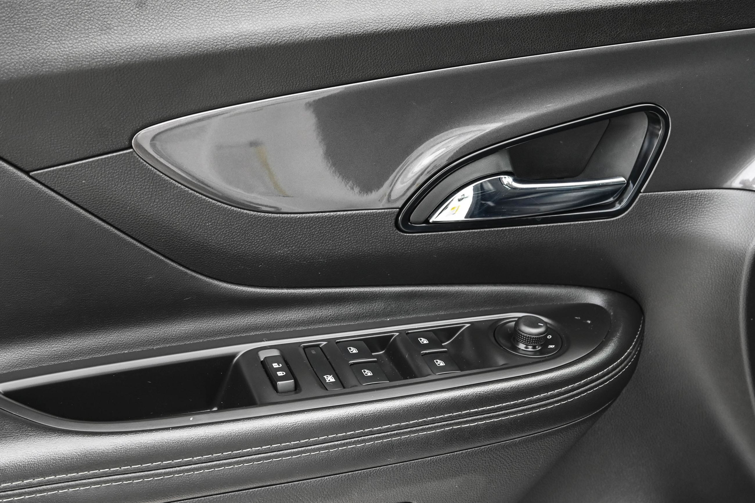 2021 Buick Encore in Dollard-des-Ormeaux, Quebec