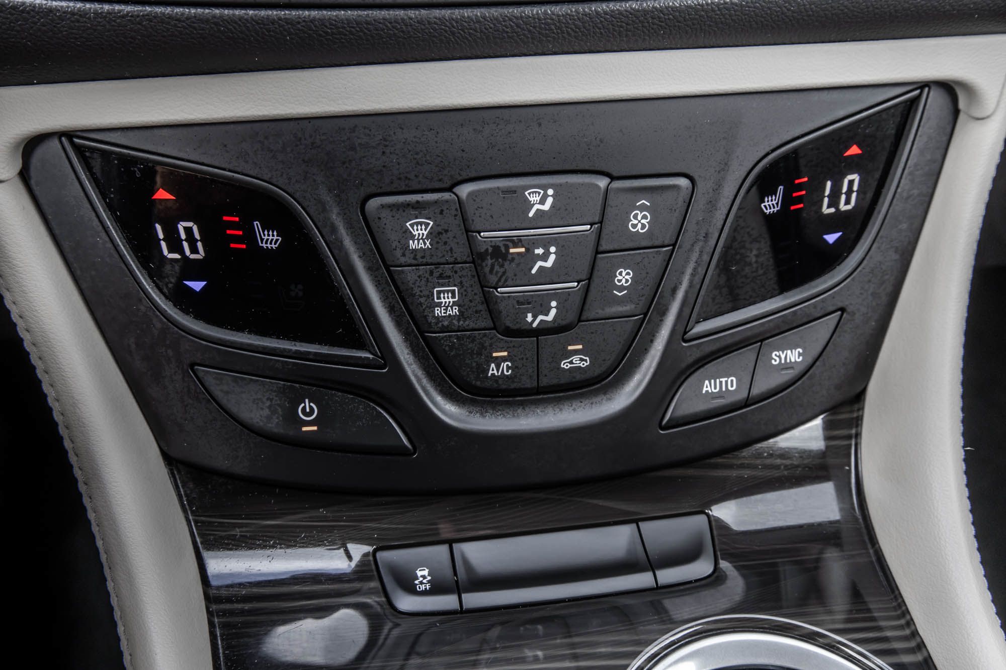 2019 Buick ENVISION in Dollard-des-Ormeaux, Quebec