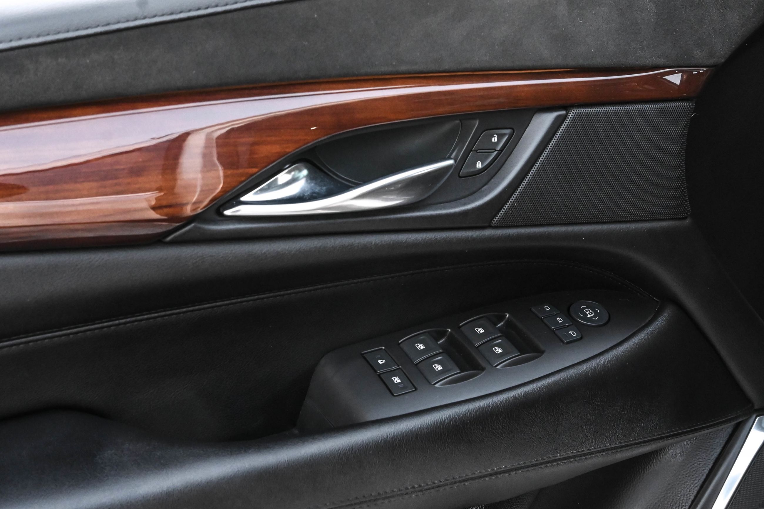 Cadillac Escalade  2017