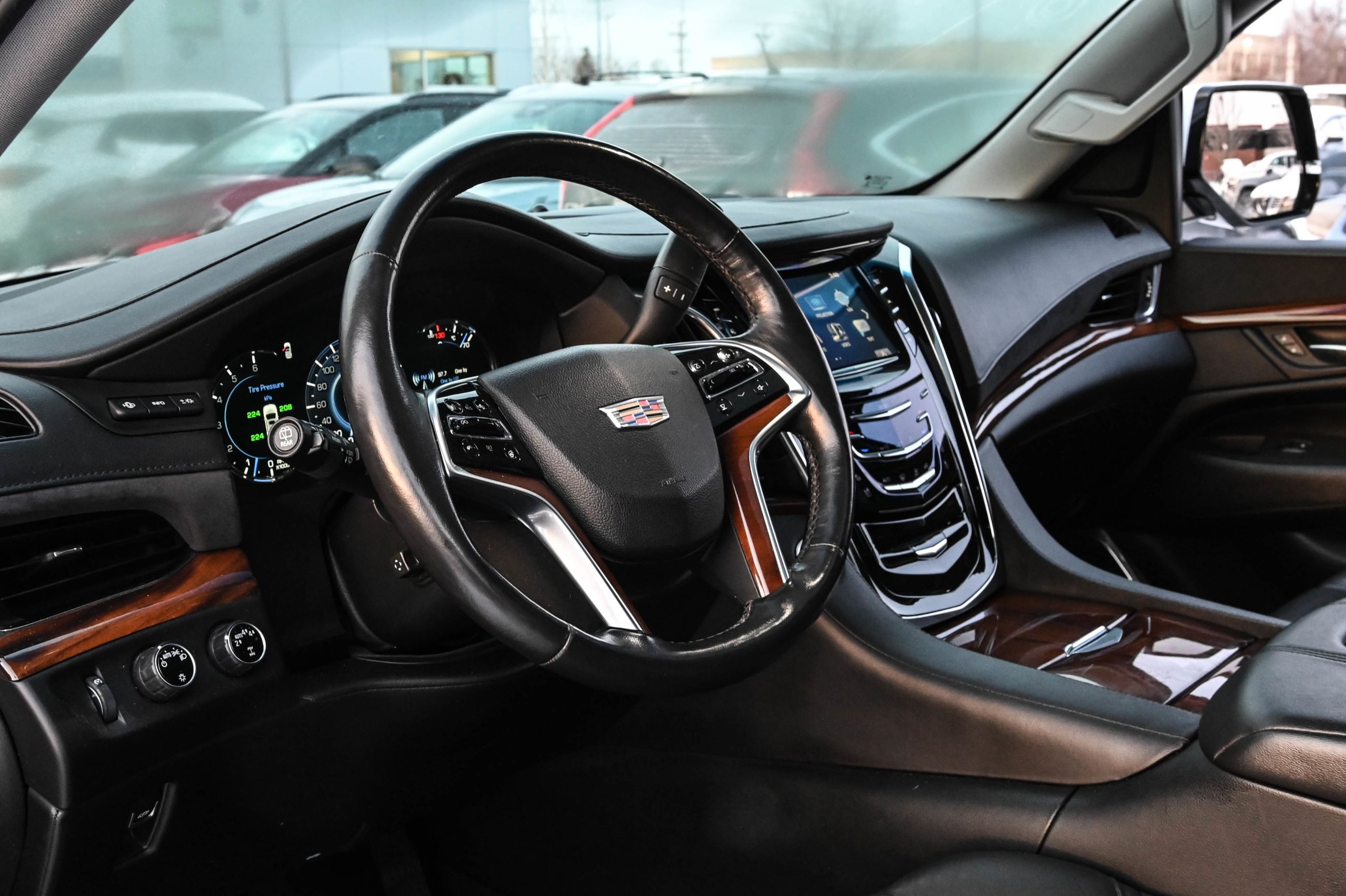 Cadillac Escalade  2017