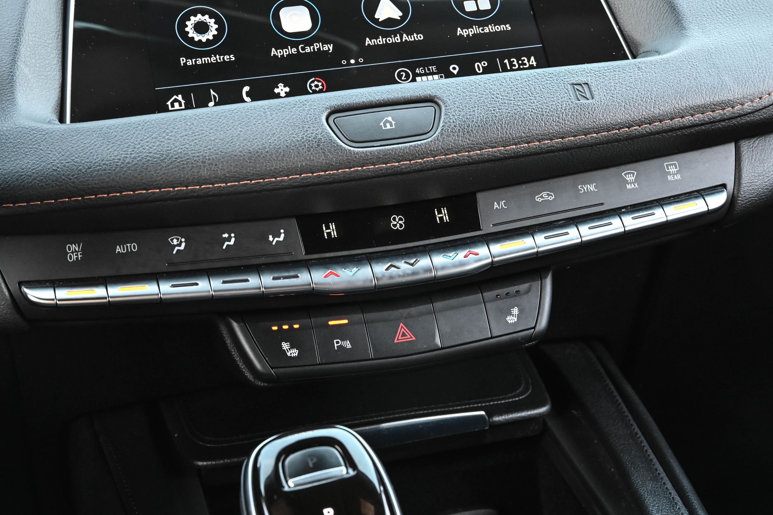 2021 Cadillac XT4 in Dollard-des-Ormeaux, Quebec