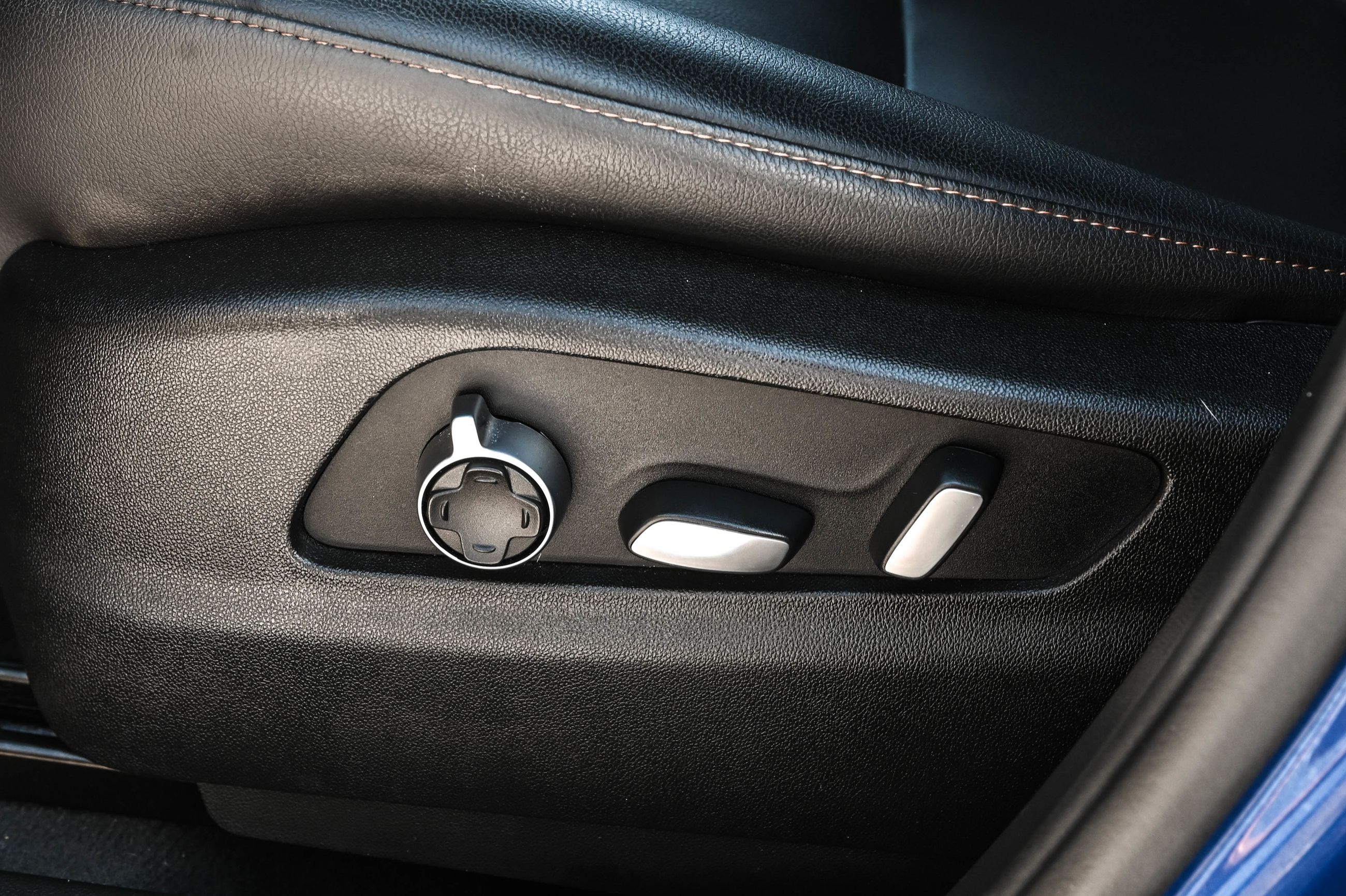 2021 Cadillac XT4 in Dollard-des-Ormeaux, Quebec