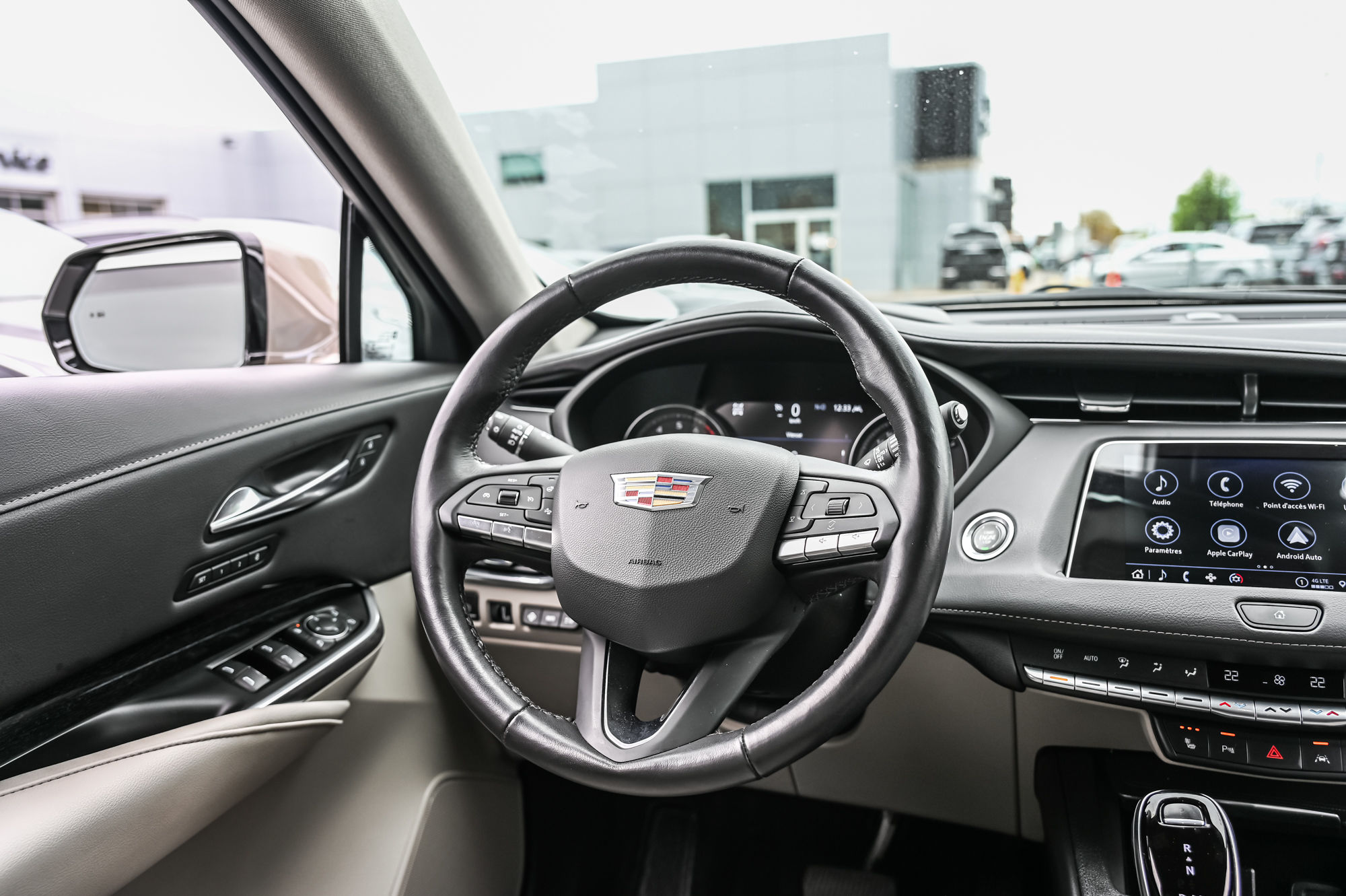 2023 Cadillac XT4 in Dollard-des-Ormeaux, Quebec