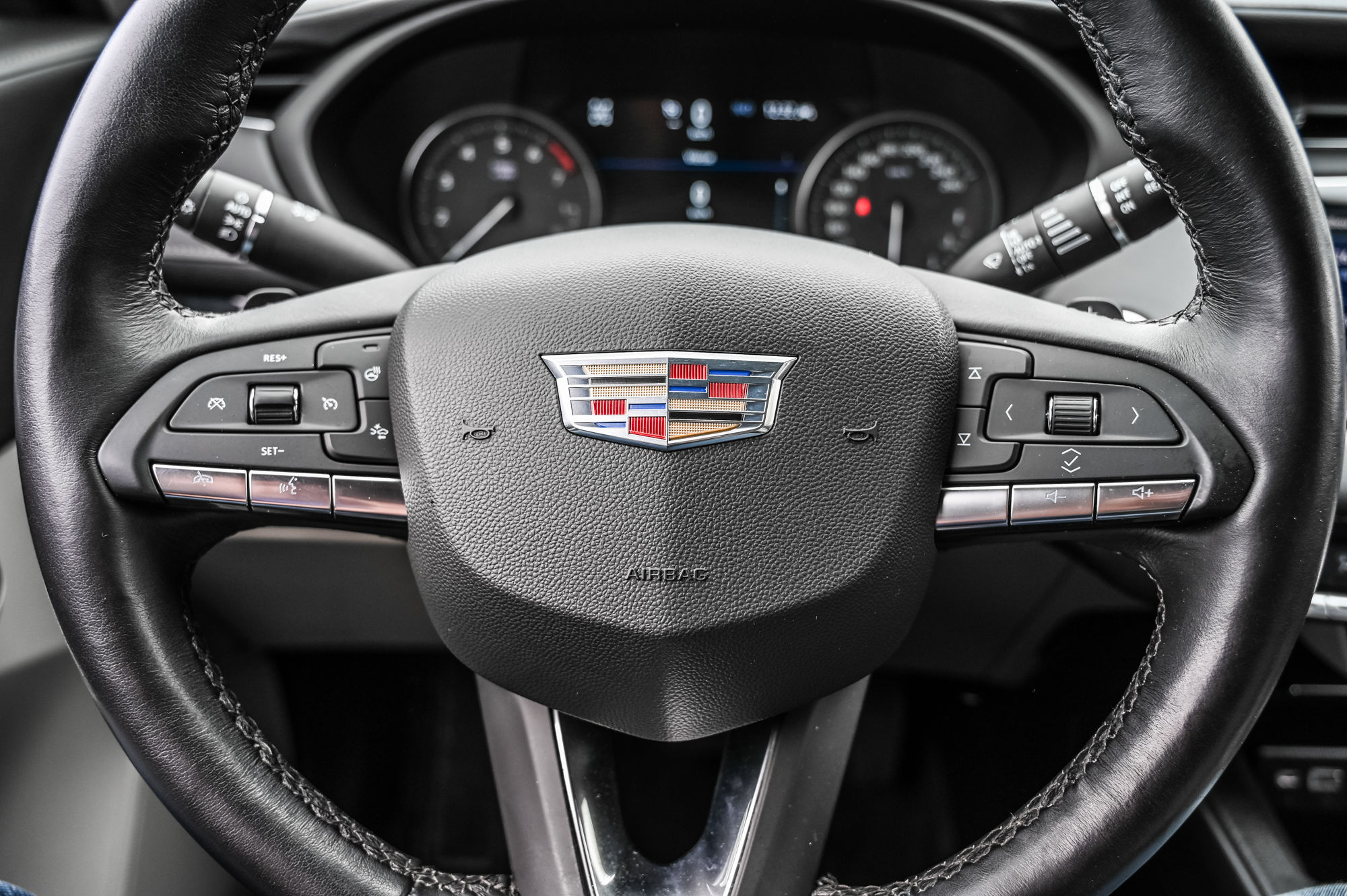2023 Cadillac XT4 in Dollard-des-Ormeaux, Quebec