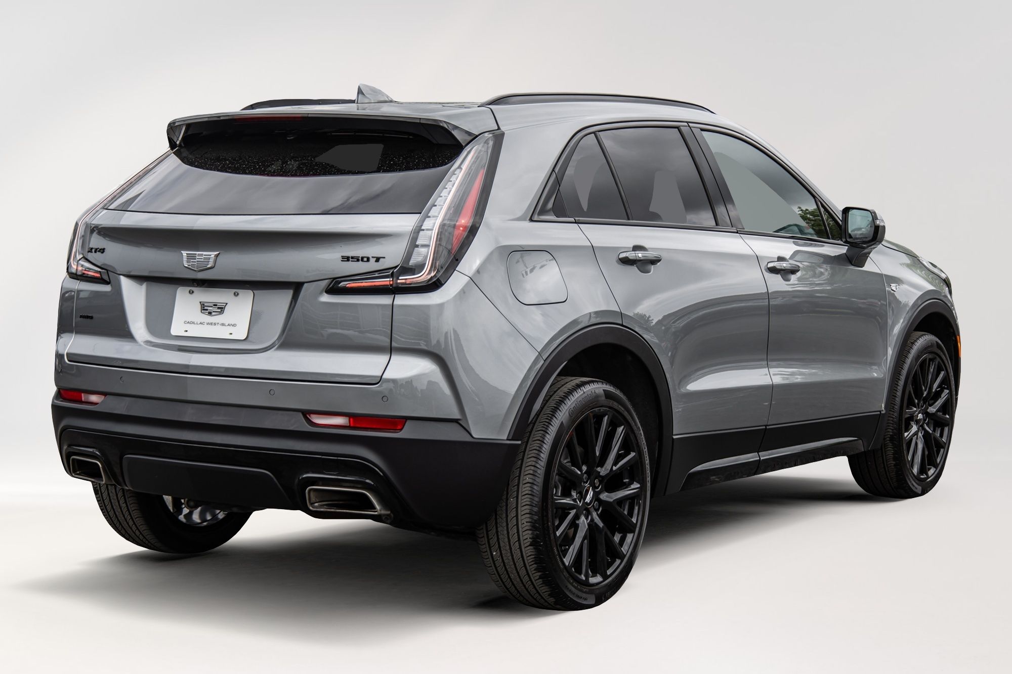 2023 Cadillac XT4 in Dollard-des-Ormeaux, Quebec