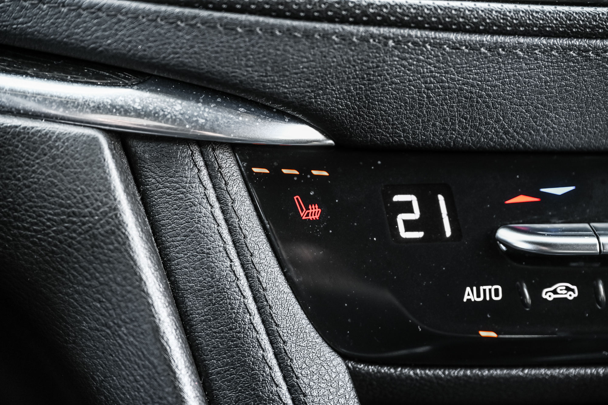 2021 Cadillac XT5 in Dollard-des-Ormeaux, Quebec
