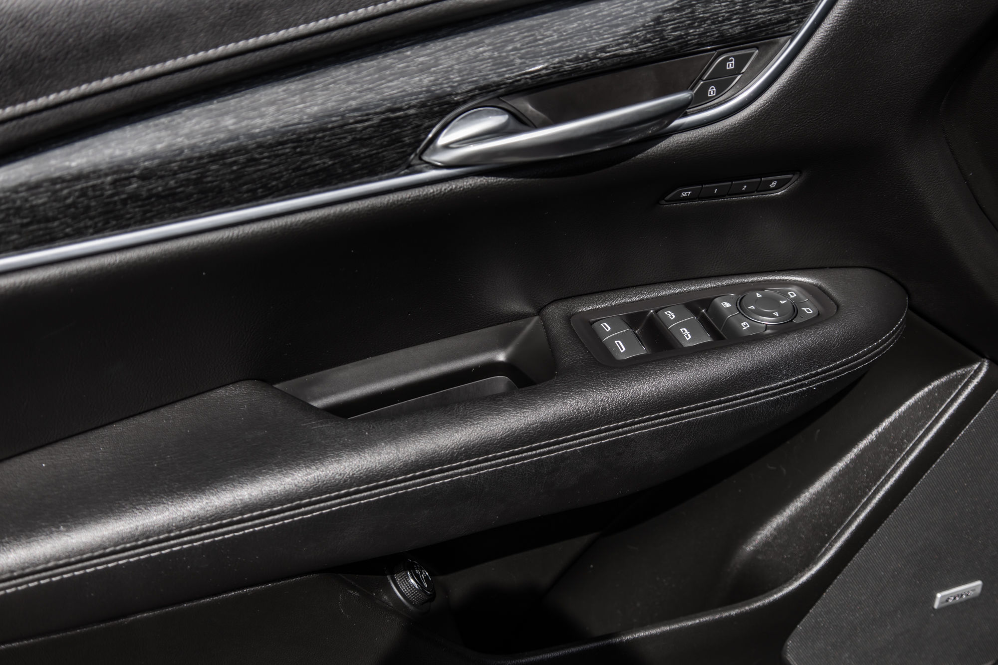 2021 Cadillac XT5 in Dollard-des-Ormeaux, Quebec