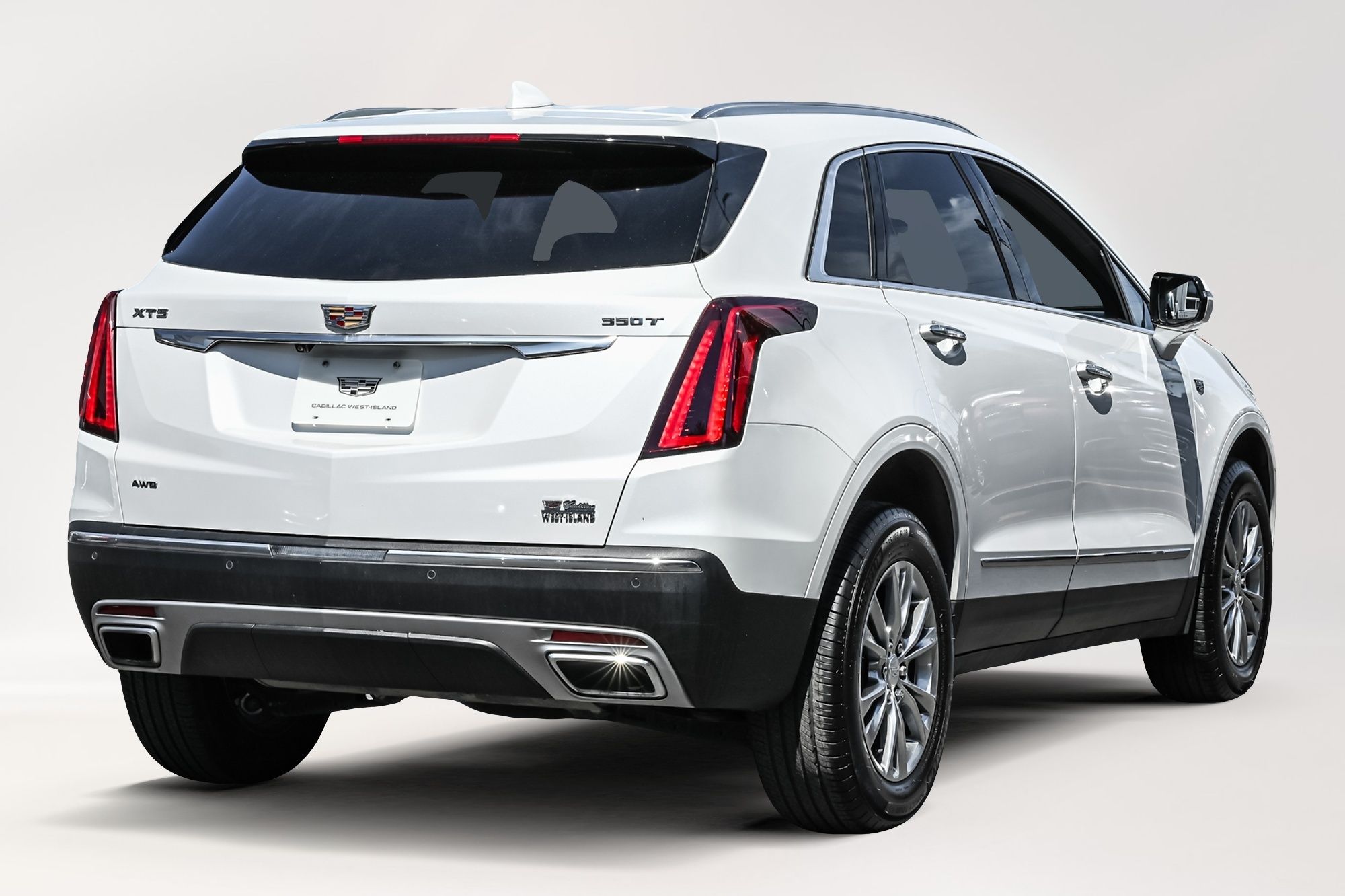 2023 Cadillac XT5 in Dollard-des-Ormeaux, Quebec