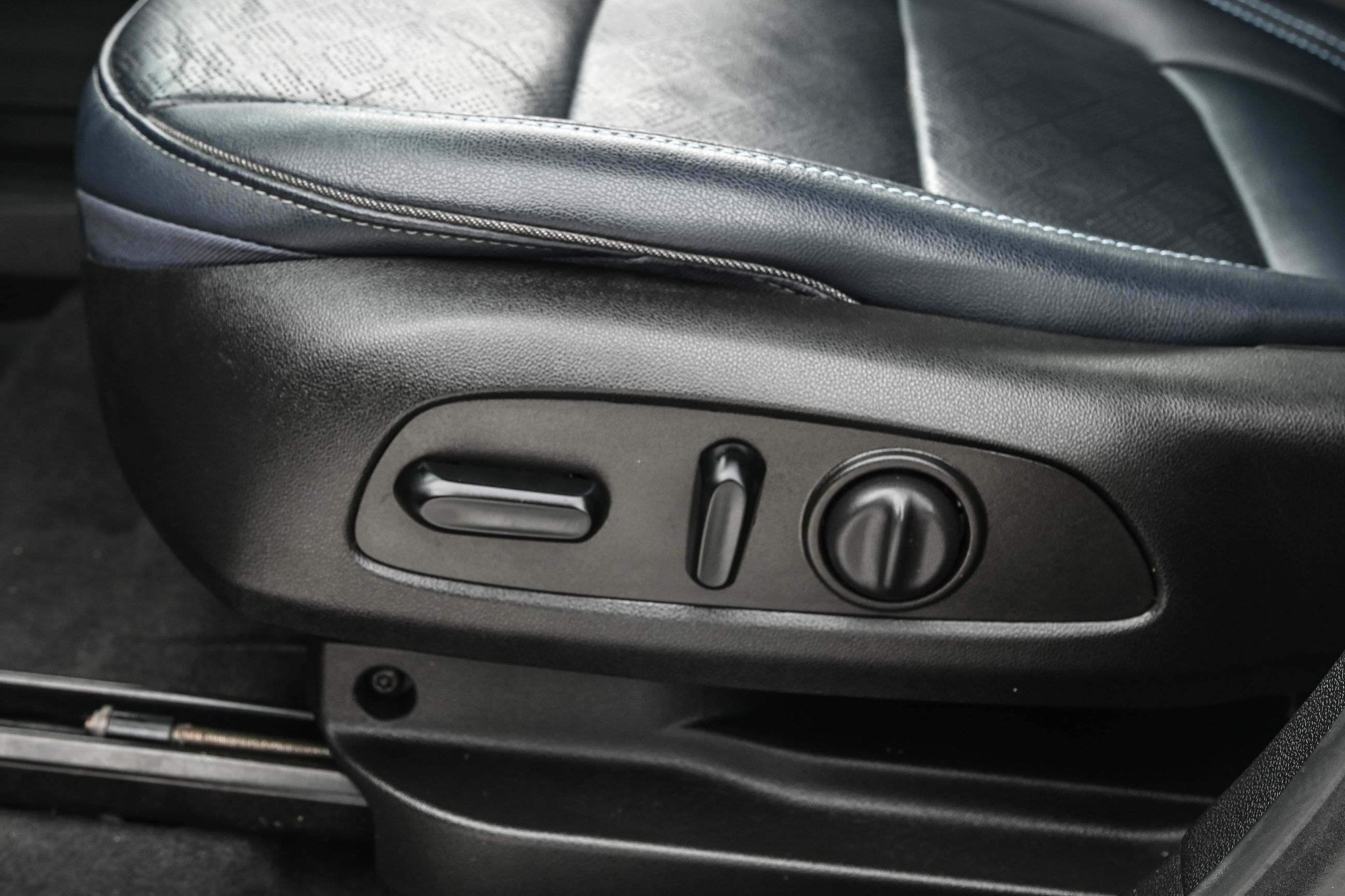 Chevrolet Bolt EUV  2023 à Dollard-des-Ormeaux, Québec