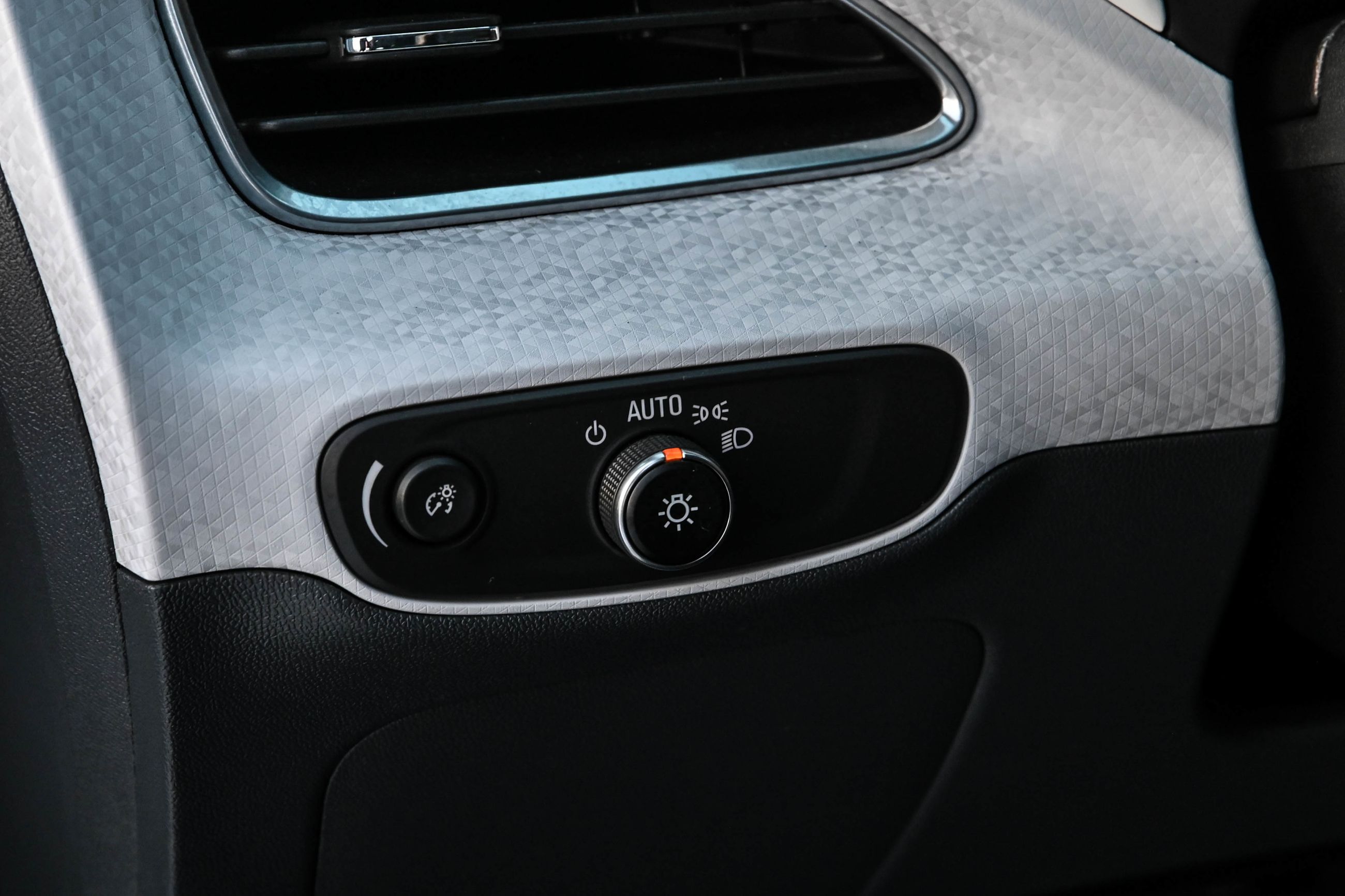 Chevrolet Bolt EV  2019