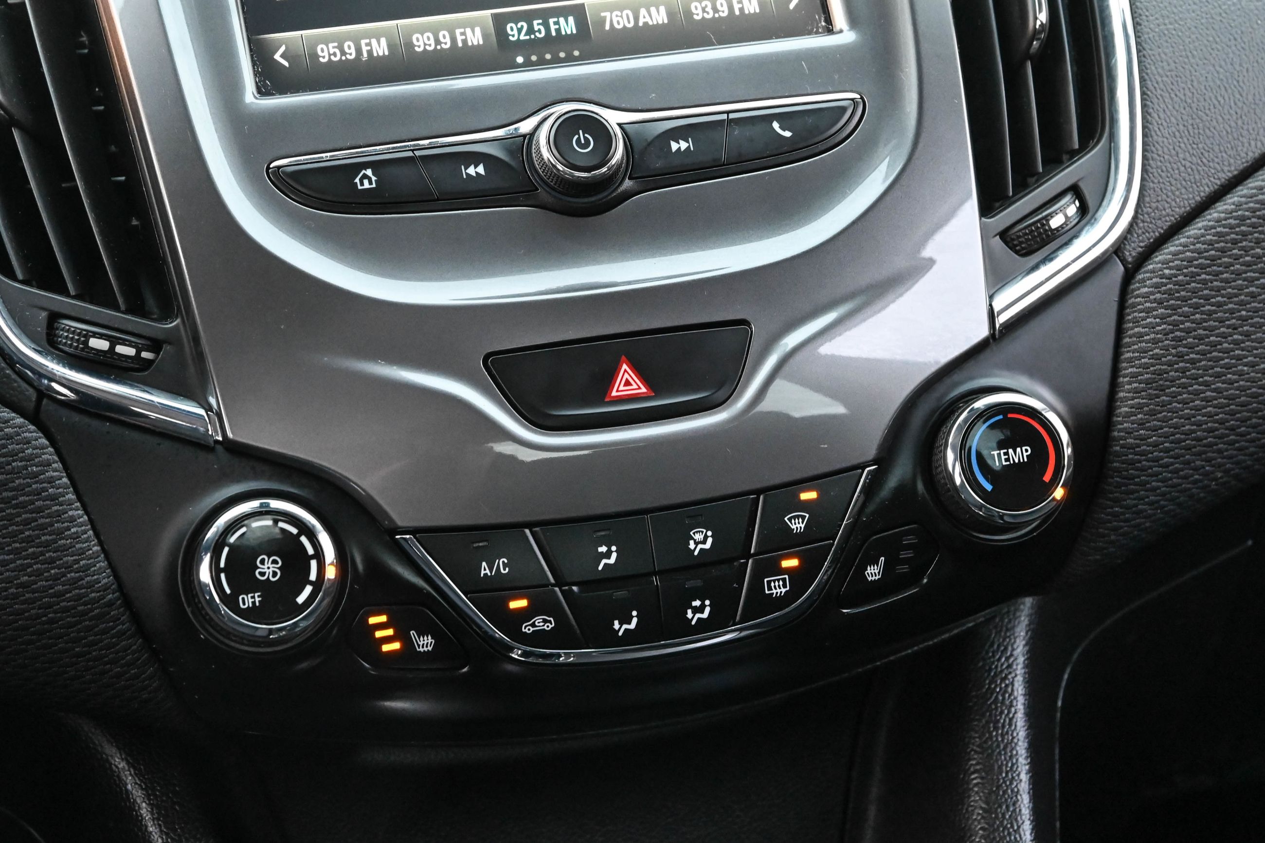 Chevrolet Cruze  2018