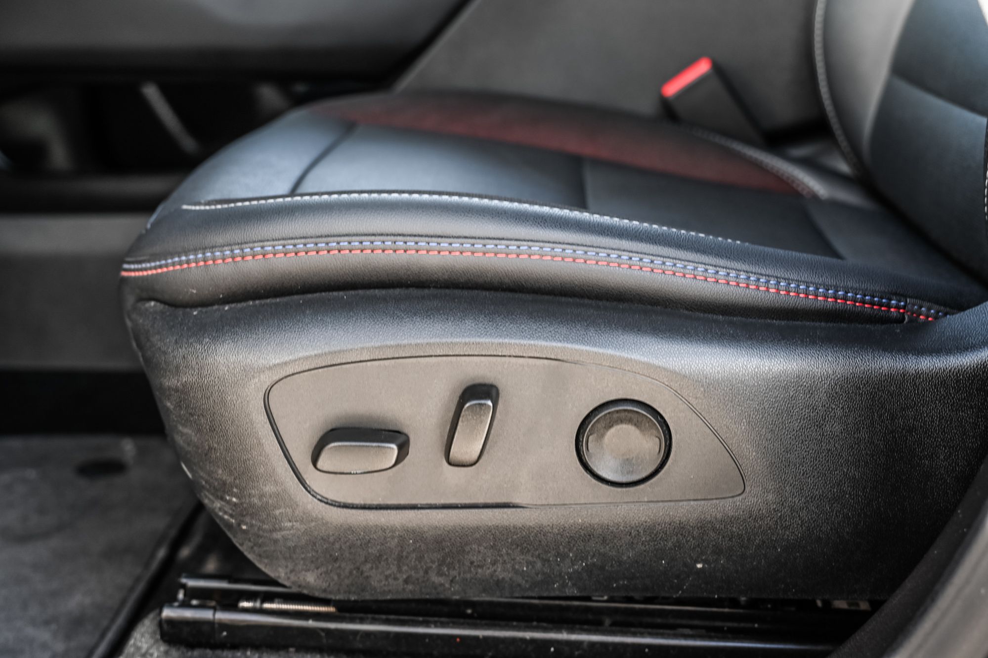 Chevrolet Equinox EV  2025