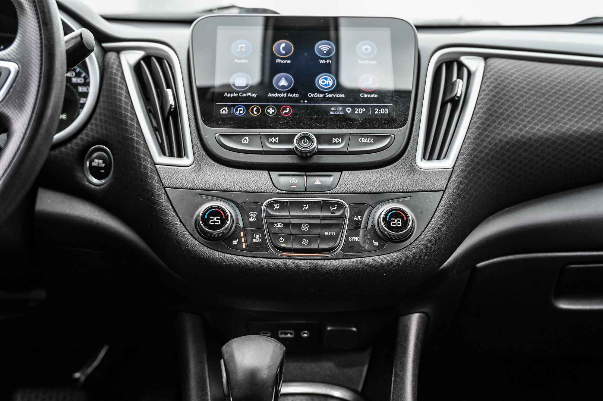 2022 Chevrolet Malibu in Dollard-des-Ormeaux, Quebec