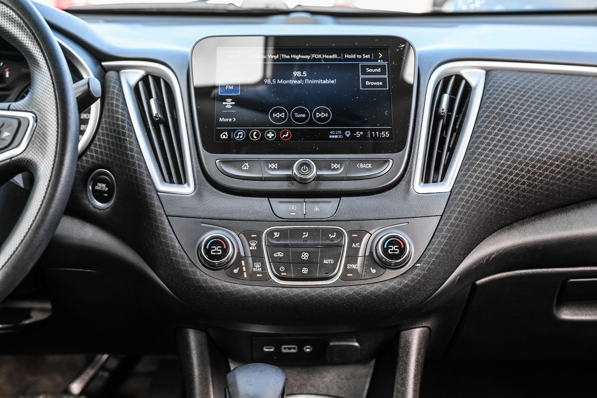 Chevrolet Malibu  2023