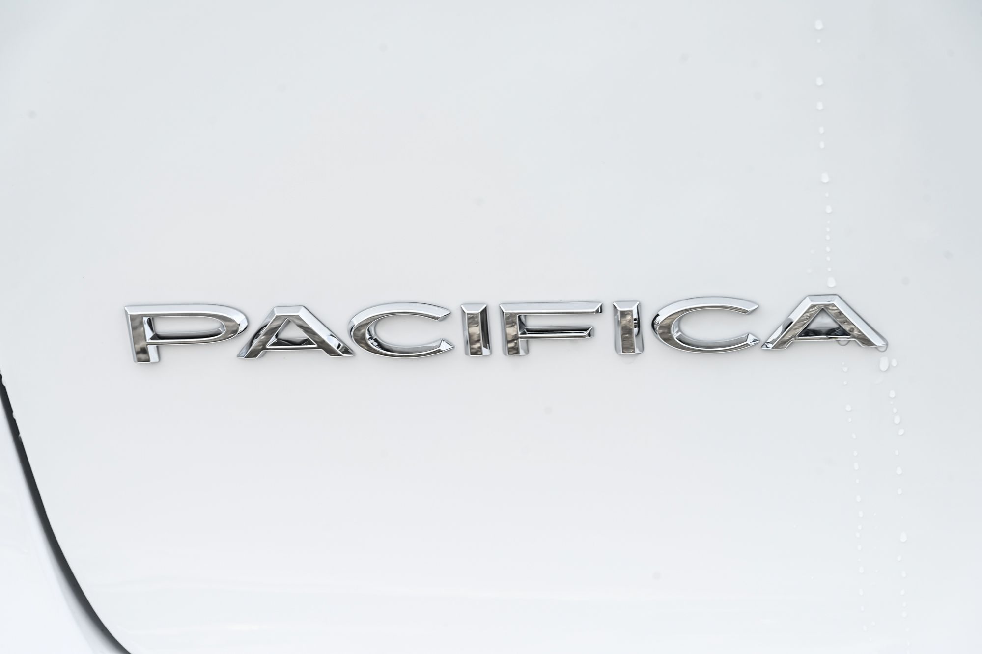 Chrysler Pacifica Hybrid  2019 à Dollard-des-Ormeaux, Québec