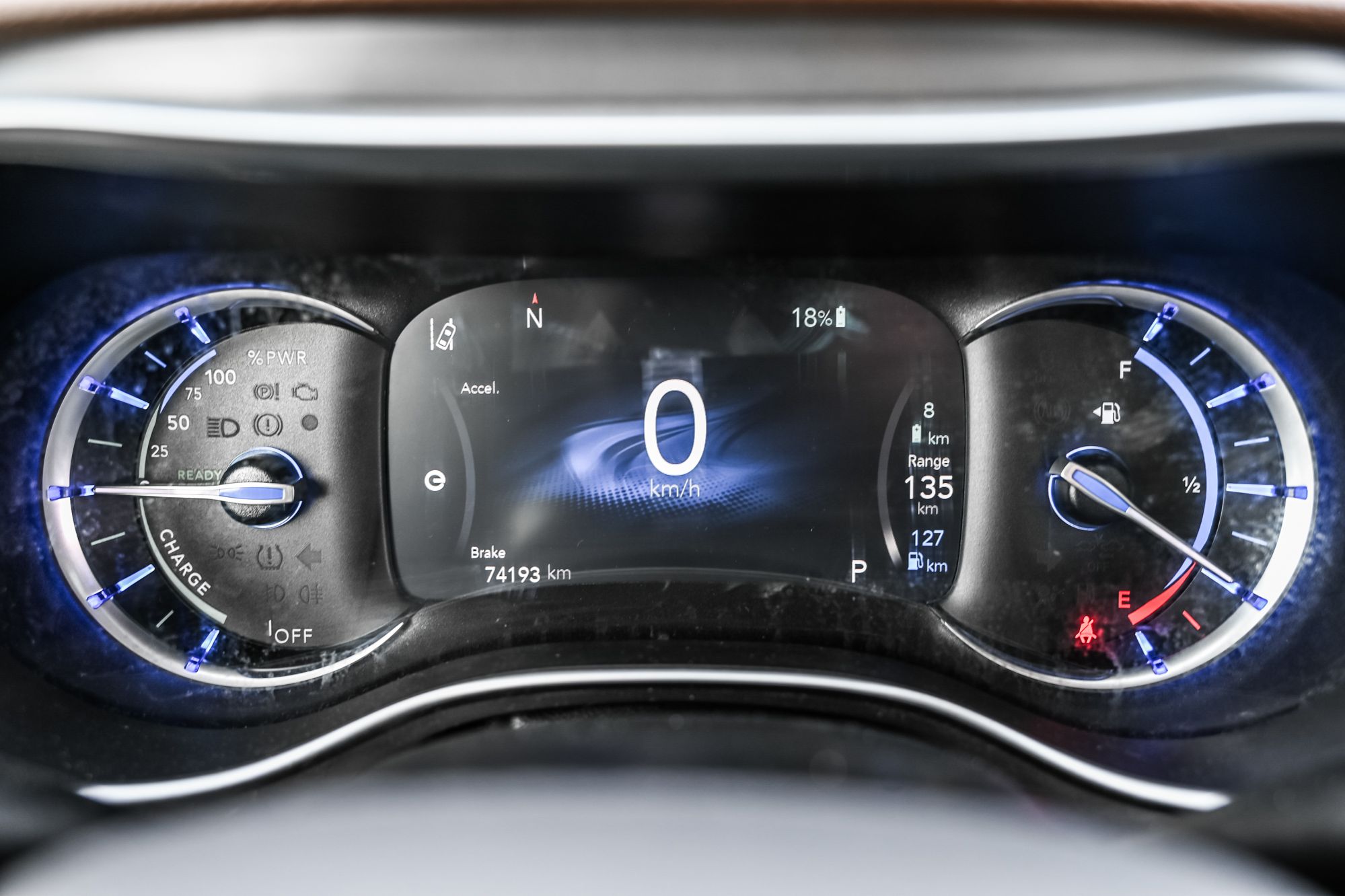 Chrysler Pacifica Hybrid  2019 à Dollard-des-Ormeaux, Québec