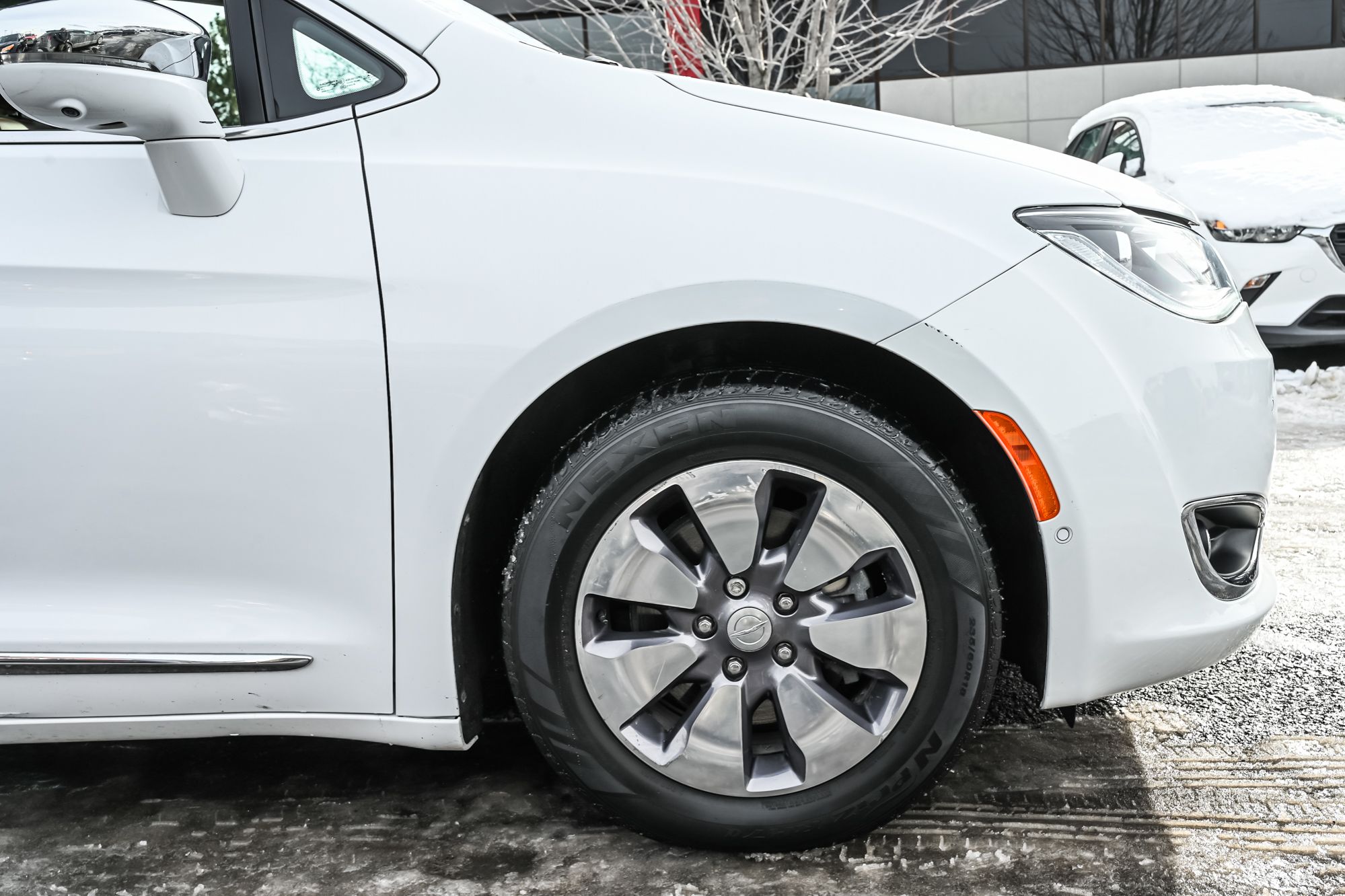 Chrysler Pacifica Hybrid  2019 à Dollard-des-Ormeaux, Québec