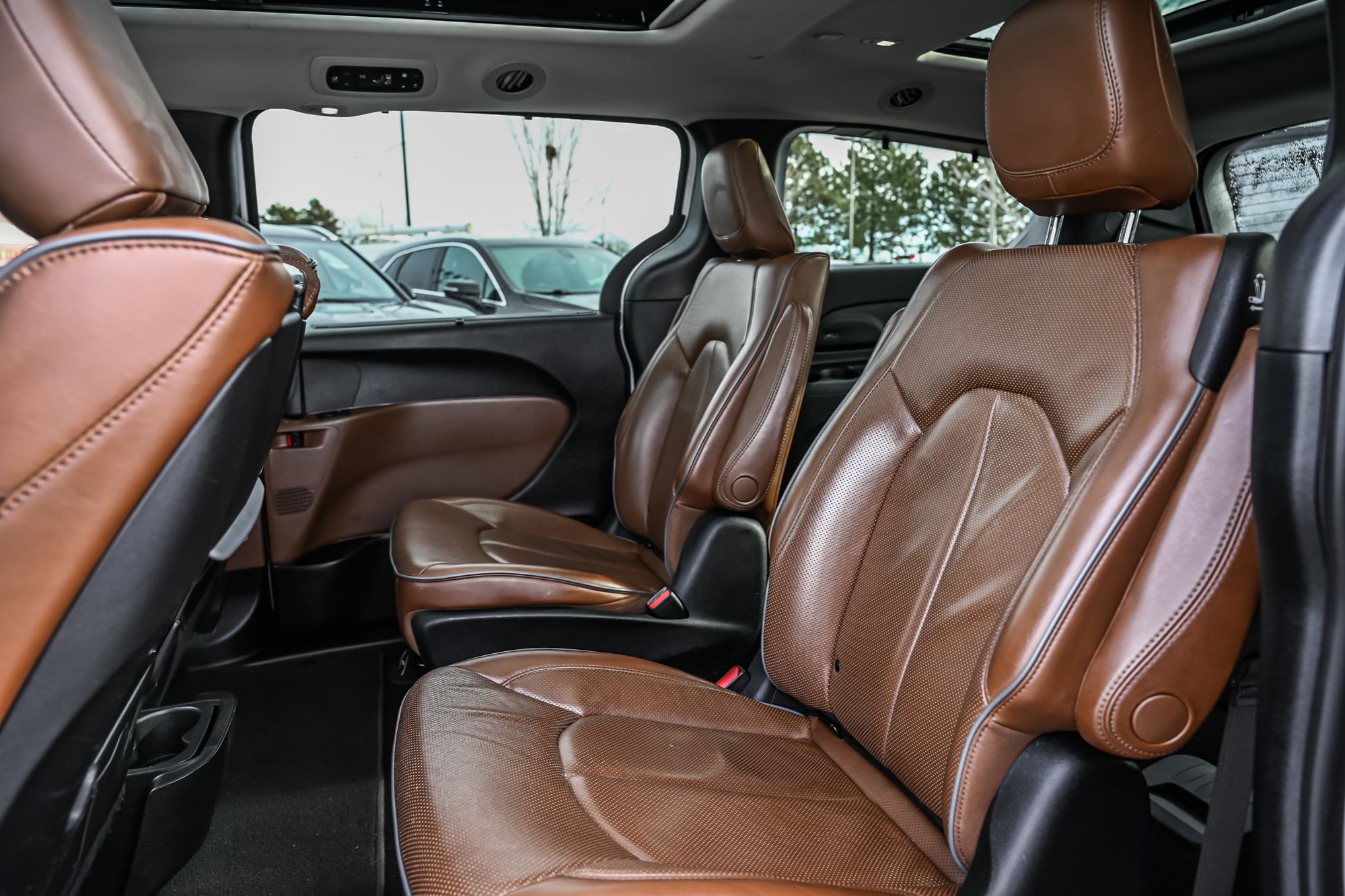 Chrysler Pacifica Hybrid  2019 à Dollard-des-Ormeaux, Québec