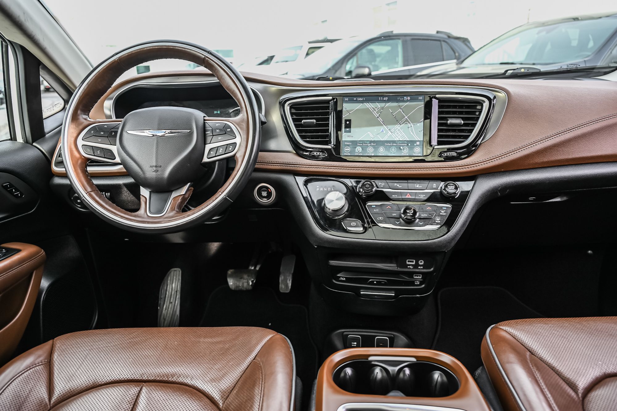 Chrysler Pacifica Hybrid  2019 à Dollard-des-Ormeaux, Québec