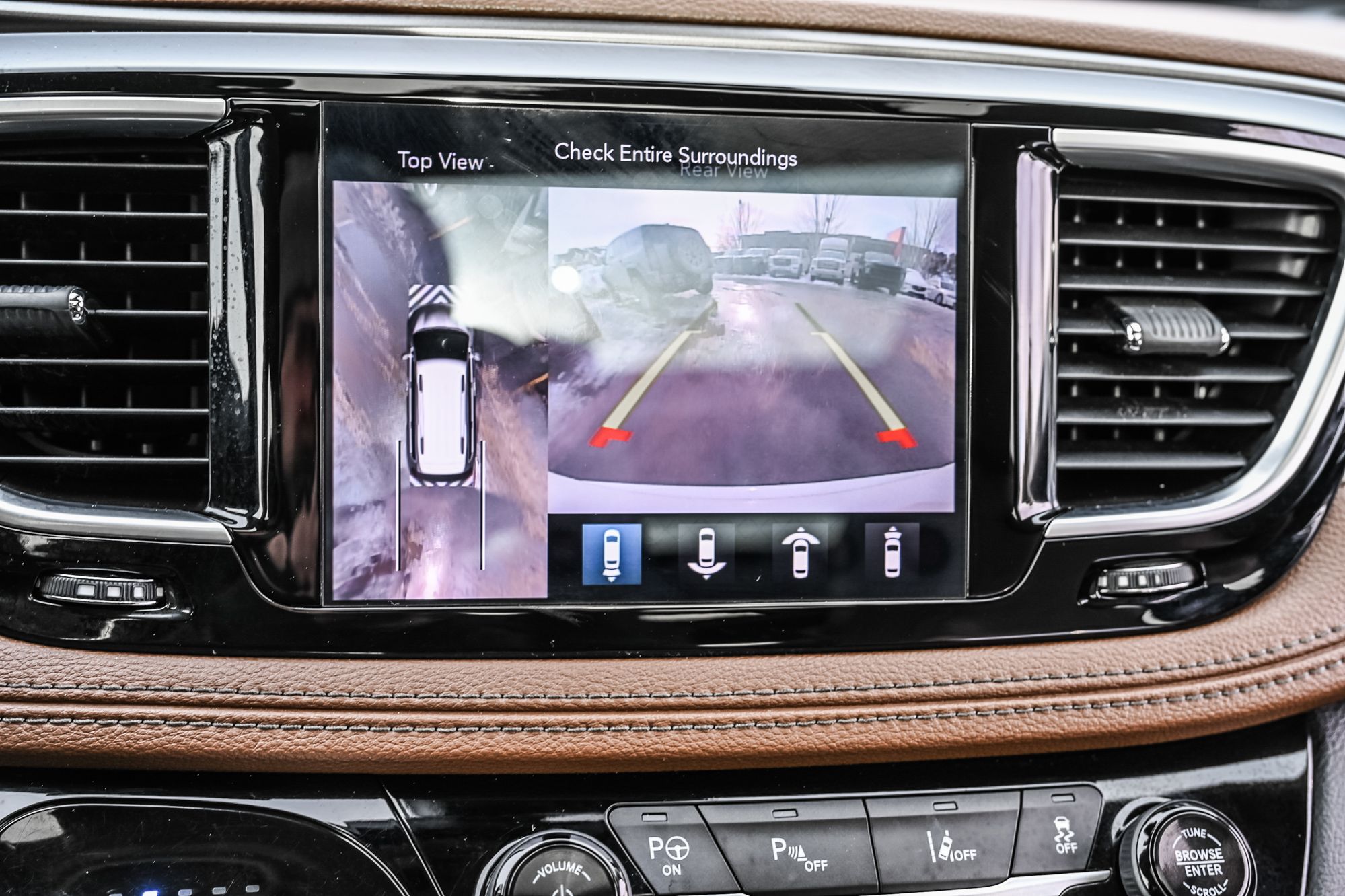 Chrysler Pacifica Hybrid  2019 à Dollard-des-Ormeaux, Québec