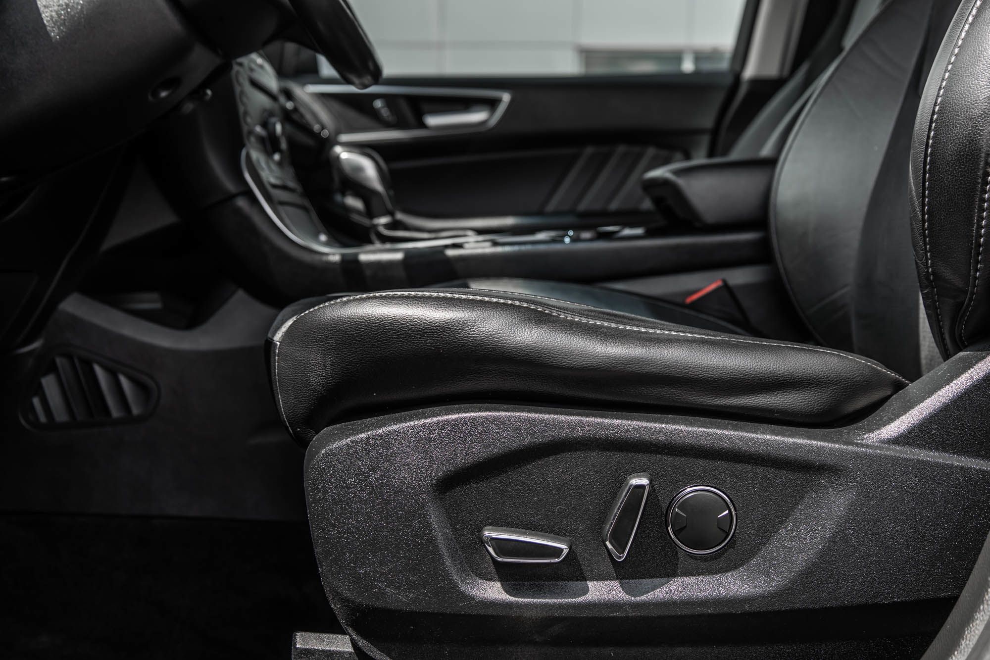 Ford Edge  2015
