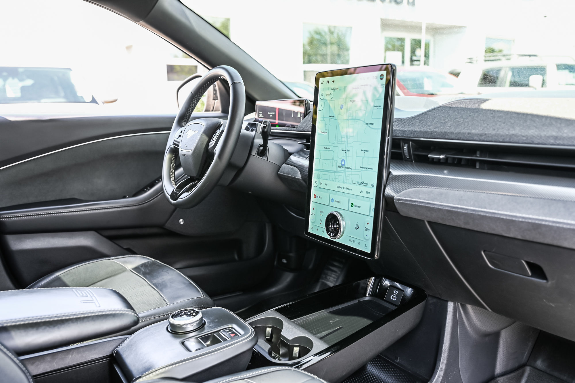 2022 Ford Mustang Mach-E in Dollard-des-Ormeaux, Quebec