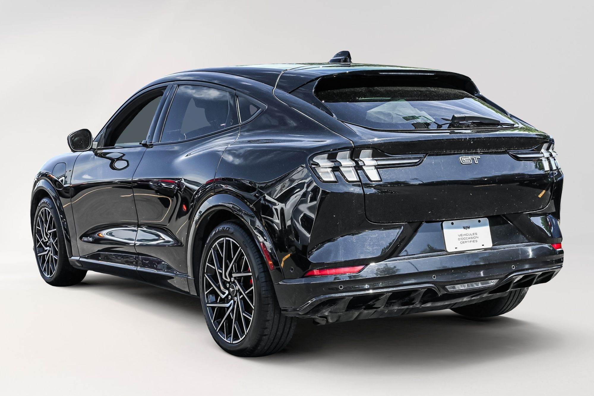 2022 Ford Mustang Mach-E in Dollard-des-Ormeaux, Quebec
