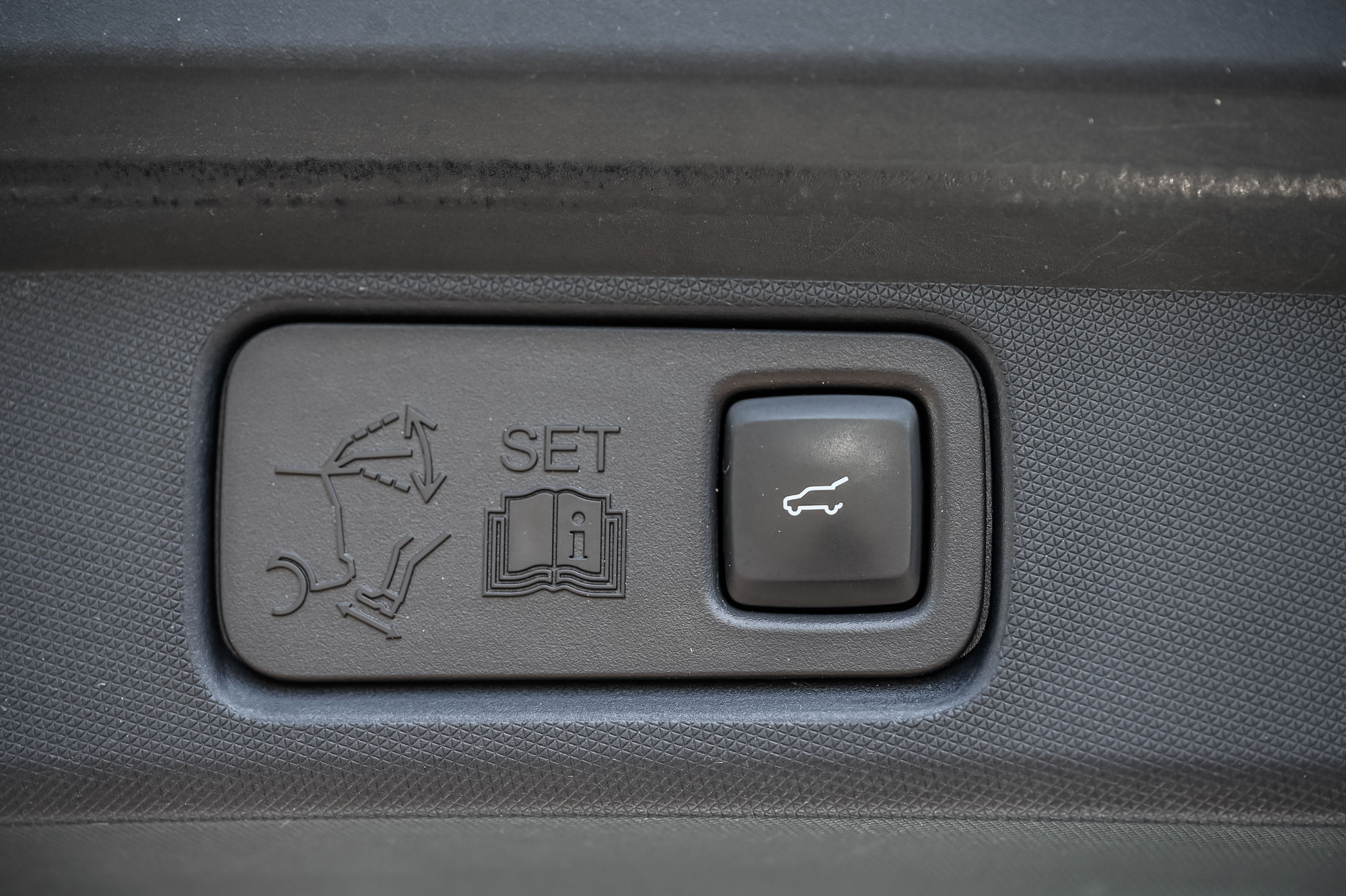 2022 Ford Mustang Mach-E in Dollard-des-Ormeaux, Quebec